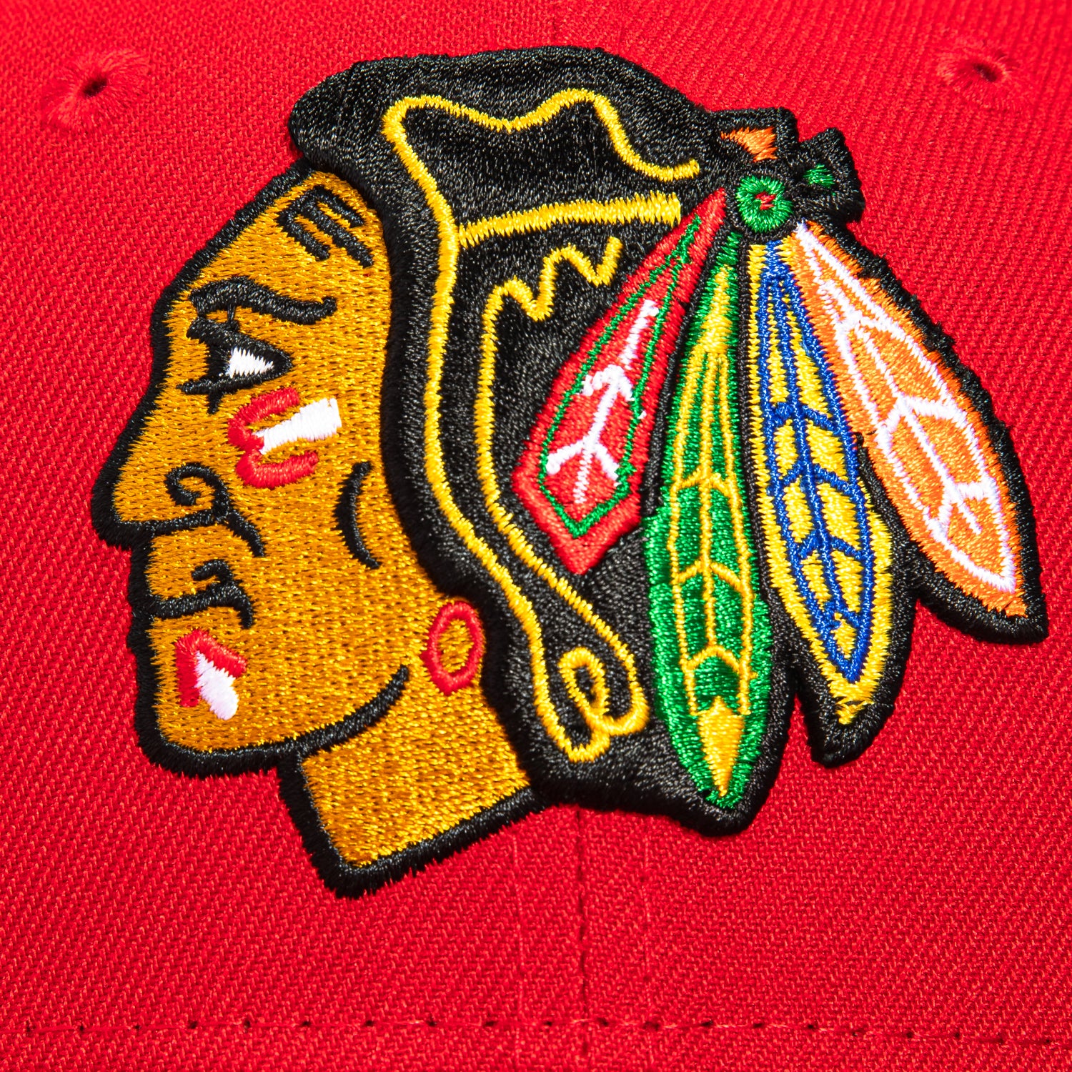 New Era 59Fifty Chicago Blackhawks 2015 Winter Classic Patch Snapback Hat - Red - Official NHL Licensed Cap for Men & Women - Perfect for Hockey Games, Sports Events & Streetwear Fashion