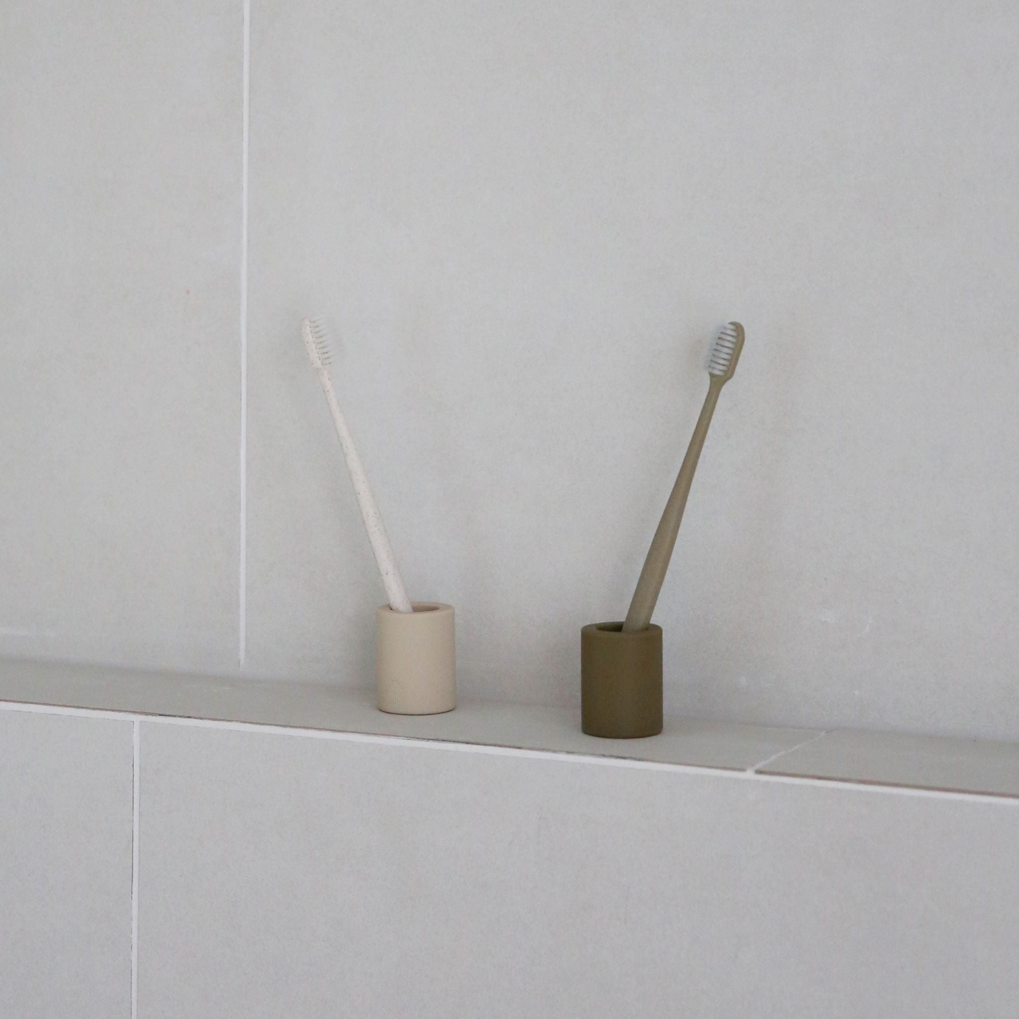 Eco-Friendly Wheat Straw Toothbrush - Biodegradable & Sustainable Bamboo Handle - Soft Bristles for Gentle Cleaning - Perfect for Travel, Home & Zero Waste Lifestyle