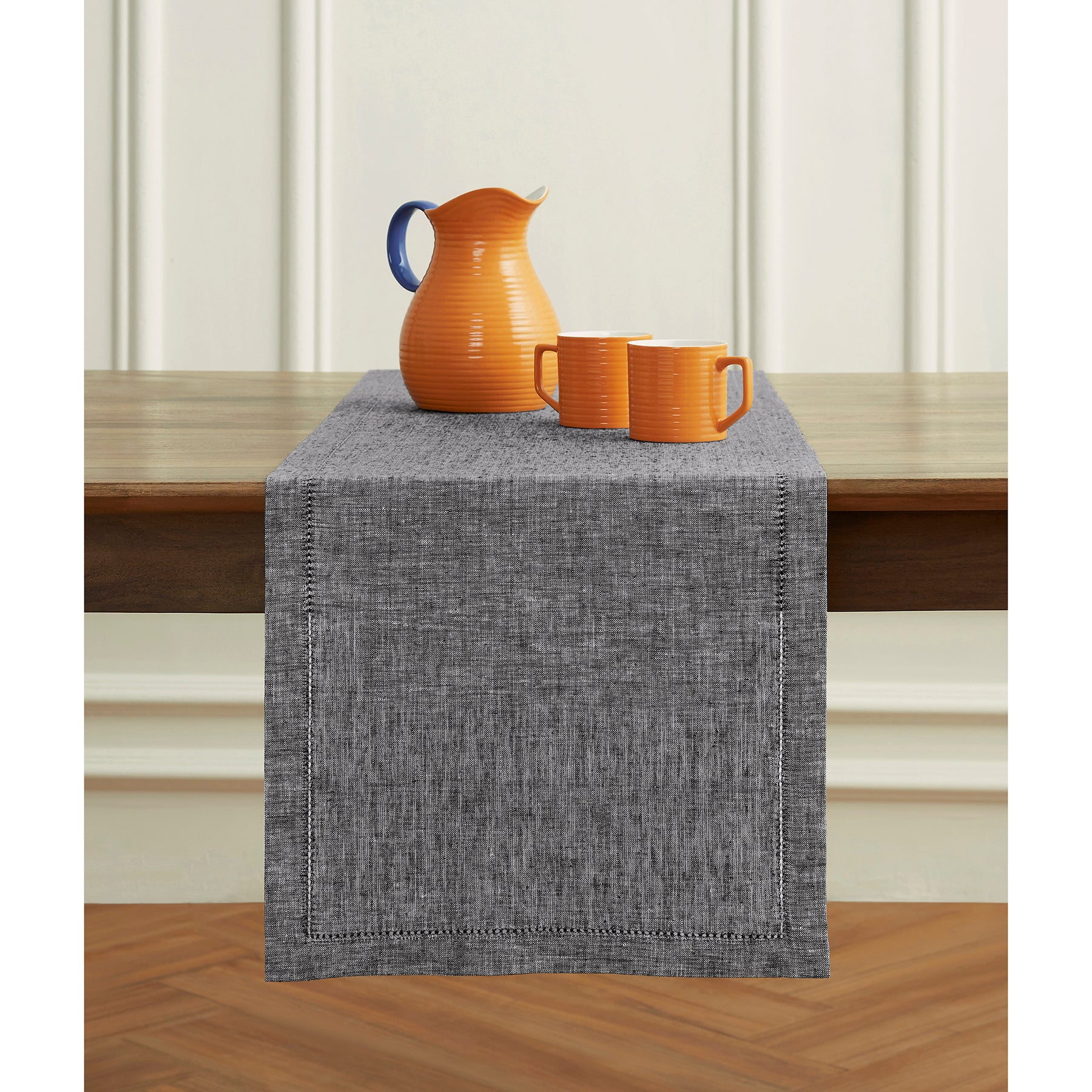 Elegant Milan Table Runner for Dining Room Decor - Perfect for Weddings, Parties & Holiday Table Settings