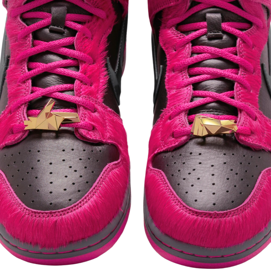 Nike SB Dunk High QS 