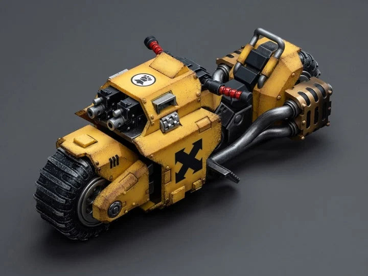 JOYTOY Warhammer 40k Imperial Fists Raider Pattern Combat Bike - 6 Inch Action Figure with Collectible Details - Perfect for Tabletop Gaming, Display & Warhammer 40k Fans