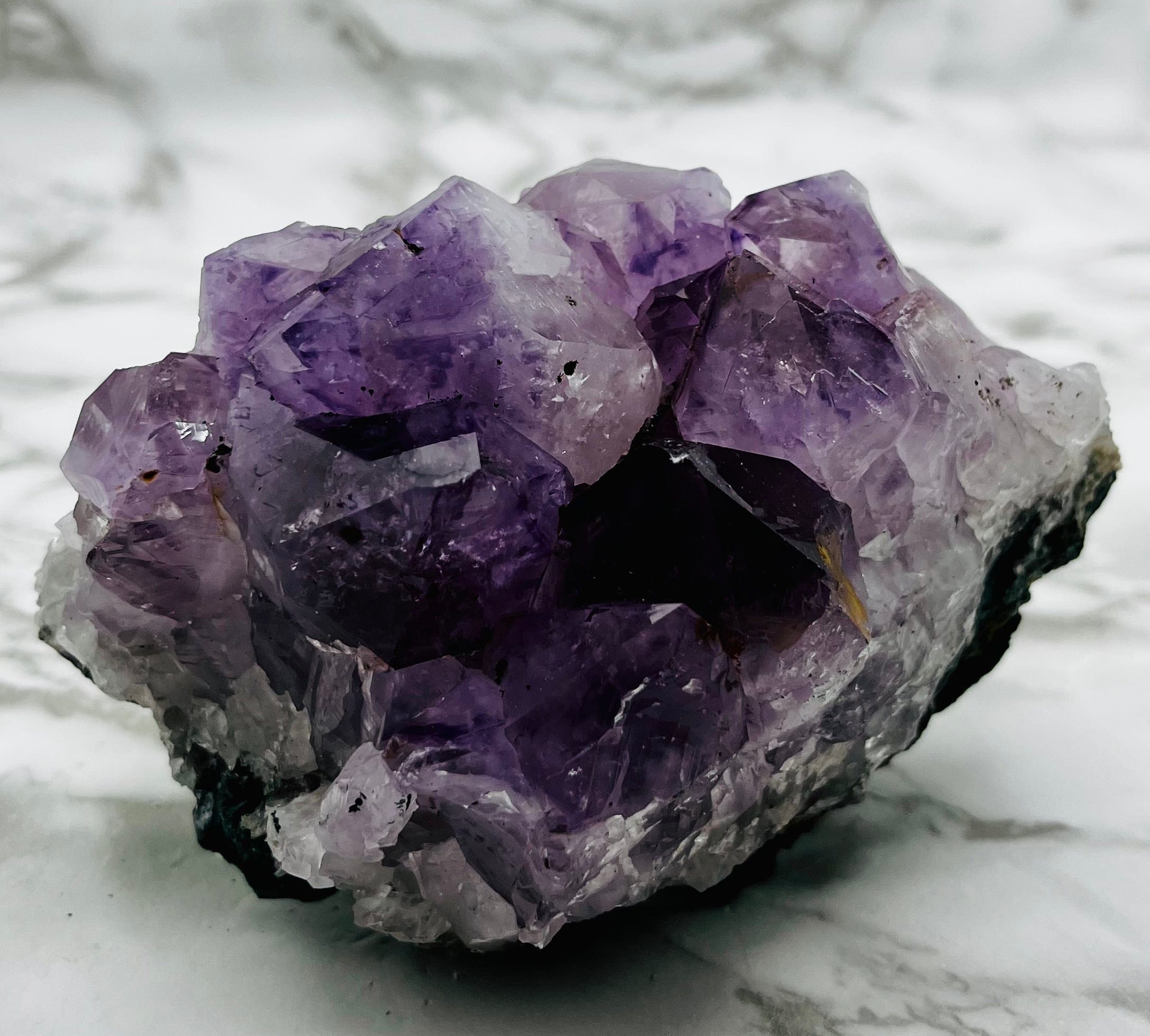 Natural Amethyst Cluster Specimen - Raw Purple Crystal Point for Healing, Meditation & Home Decor - Perfect for Spiritual Gifts, Yoga Spaces & Crystal Collections