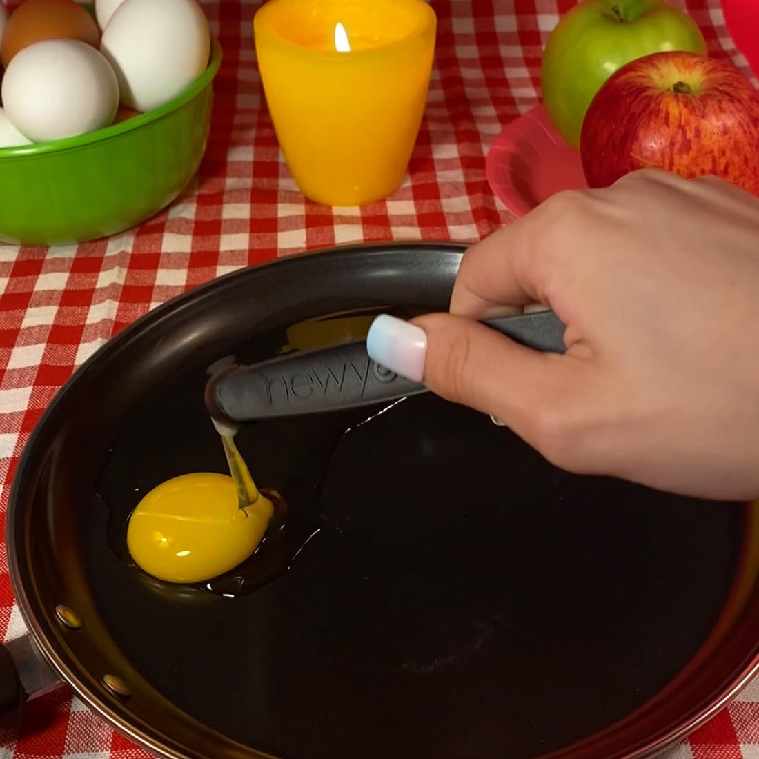 The Egg Tool: Essential Kitchen Tongs for Egg Chalaza Membrane and Shell Fragment Removal, Perfect for Chefs, Bakers, and Food Competitions, Ideal for Precise Egg Preparation in Professional and Home Kitchens