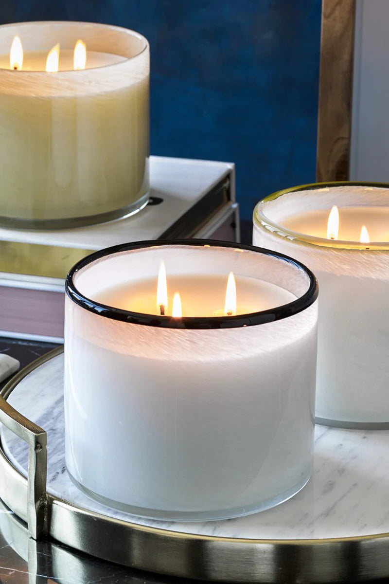 Luxury Champagne Scented Soy Candle - Romantic Birthday Gift, Wedding Decor, Spa Relaxation for Home & Office
