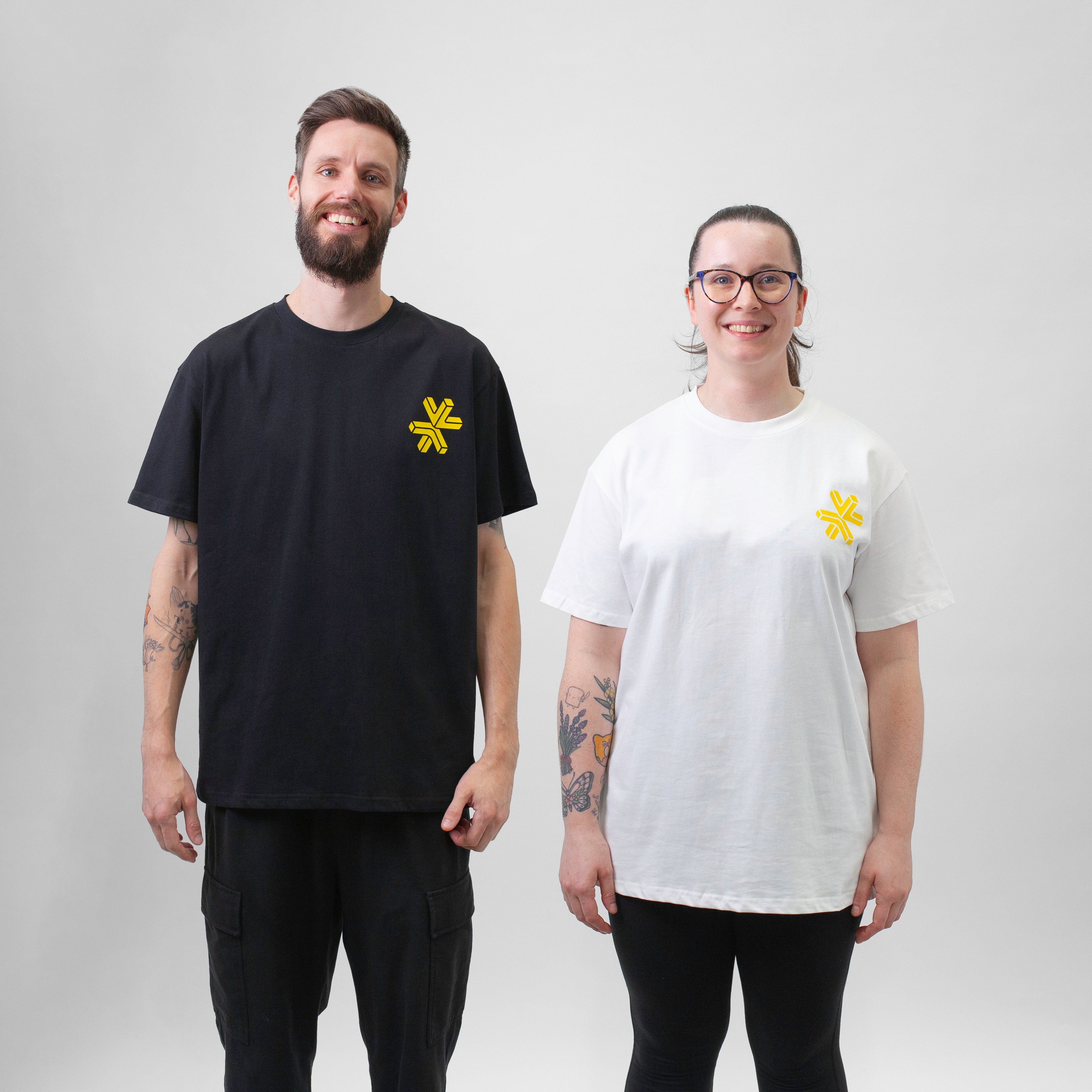 Light My Bricks™ Star Wars Lightsaber T-Shirt - Cool Jedi & Sith Inspired Graphic Tee for Men & Women - Perfect for Cosplay, Conventions & Everyday Wear
