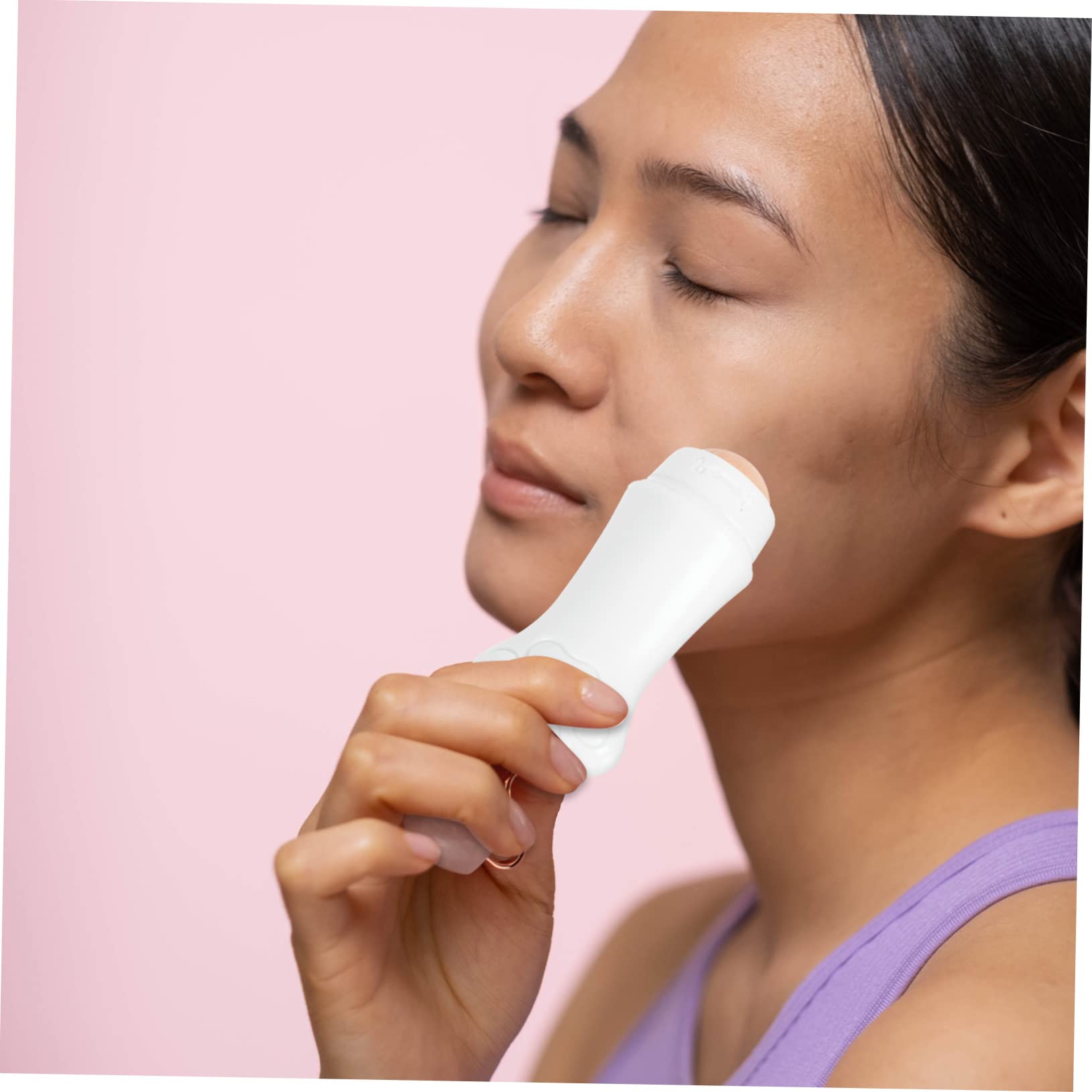 IPetBoom Volcanic Stone Oil-Absorbing Face Roller - Organic Castor & Coconut Oil Remover, White Volcanic Rock Roller for Oily Skin - Perfect for On-the-Go Oil Control & Makeup Touch-Ups