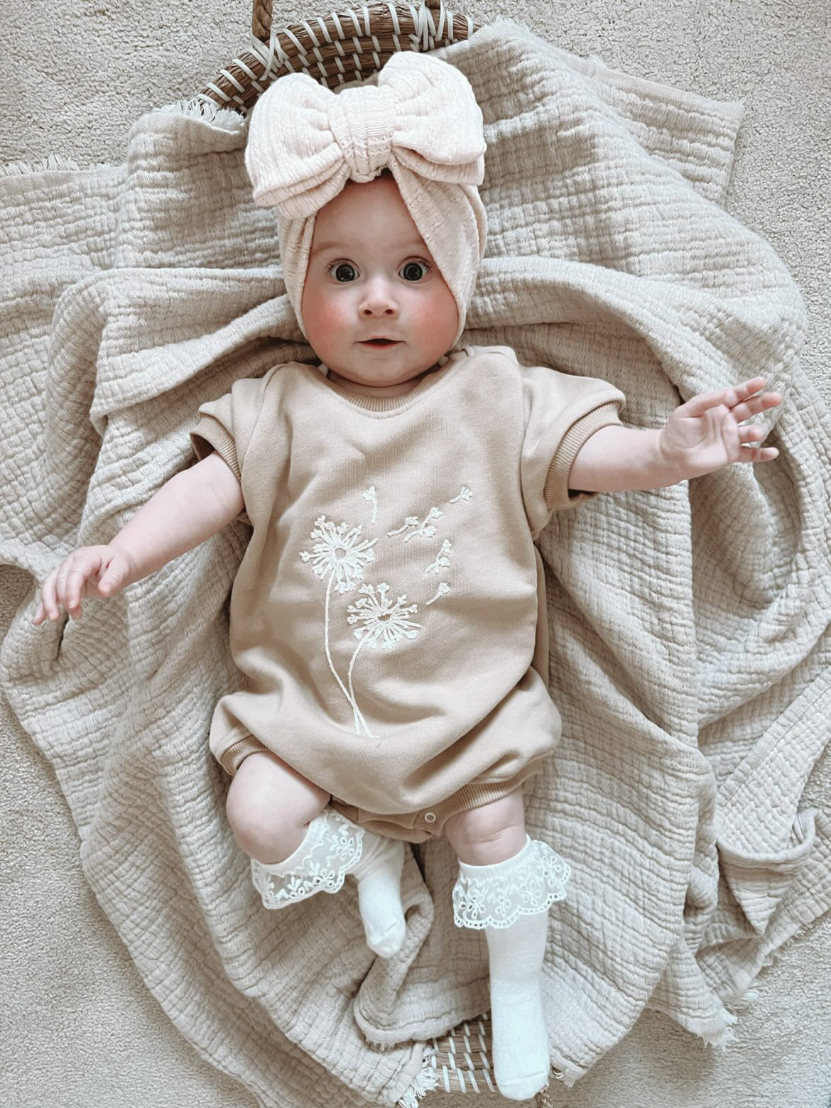 Baby Dandelion Be Free Bubble Romper - Soft & Comfortable One-Piece Outfit for Newborns & Toddlers - Perfect for Playtime, Photo Shoots & Special Occasions