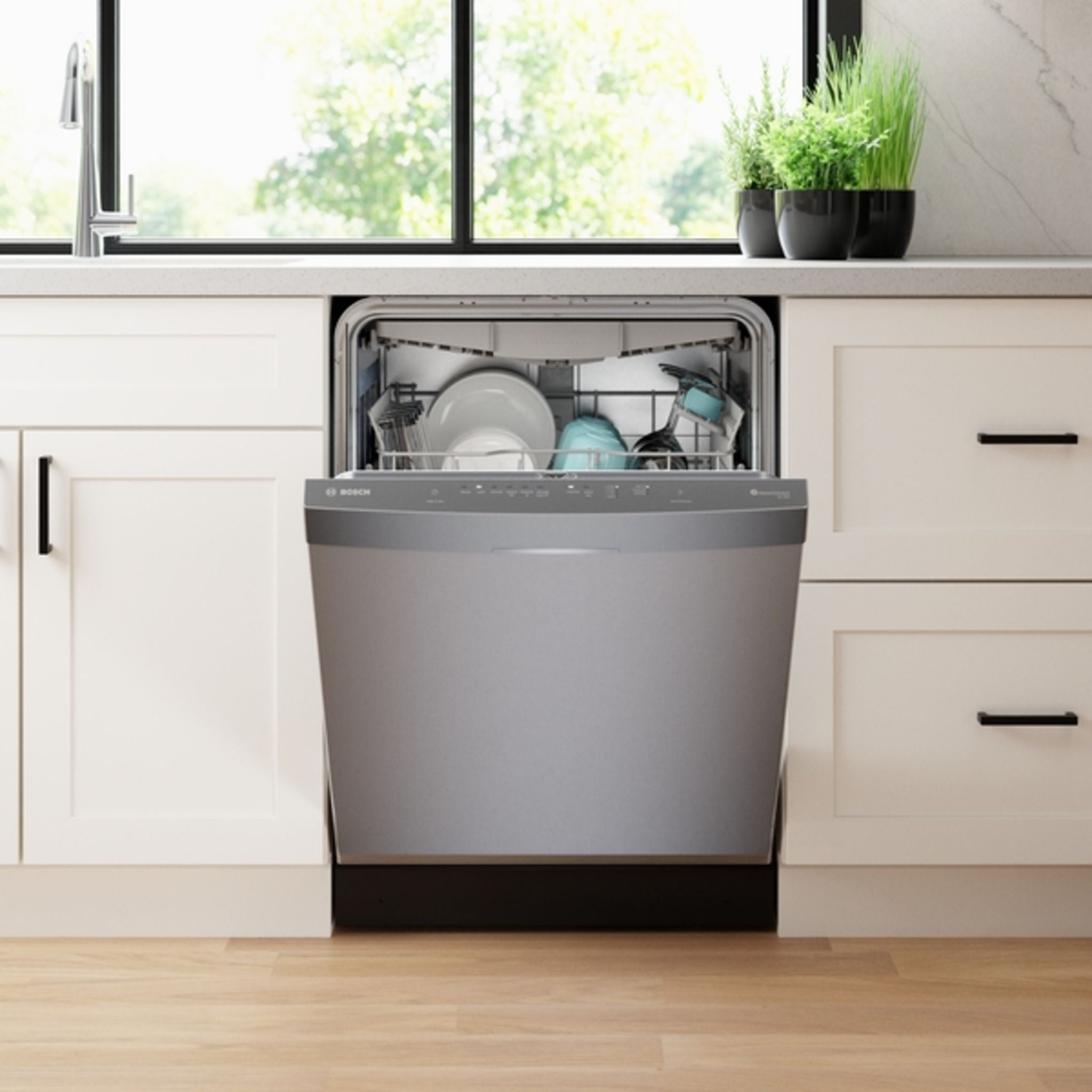 Bosch 500 Series Dishwasher (SHS53CD5N) - Stainless Steel Interior, Ultra Quiet 44 dBA, 16 Place Settings - Perfect for Large Families and Open Concept Kitchens