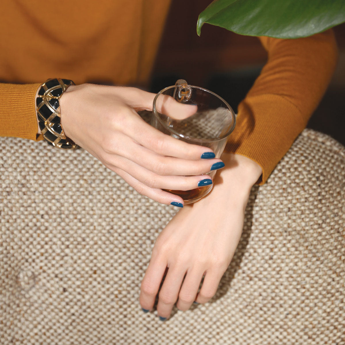 Green Flash Gel Polish - Dark Clover Nail Lacquer | Long-Lasting UV/LED Gel Nail Polish for Salon & Home Manicures | Perfect for Holidays, Parties & Special Occasions