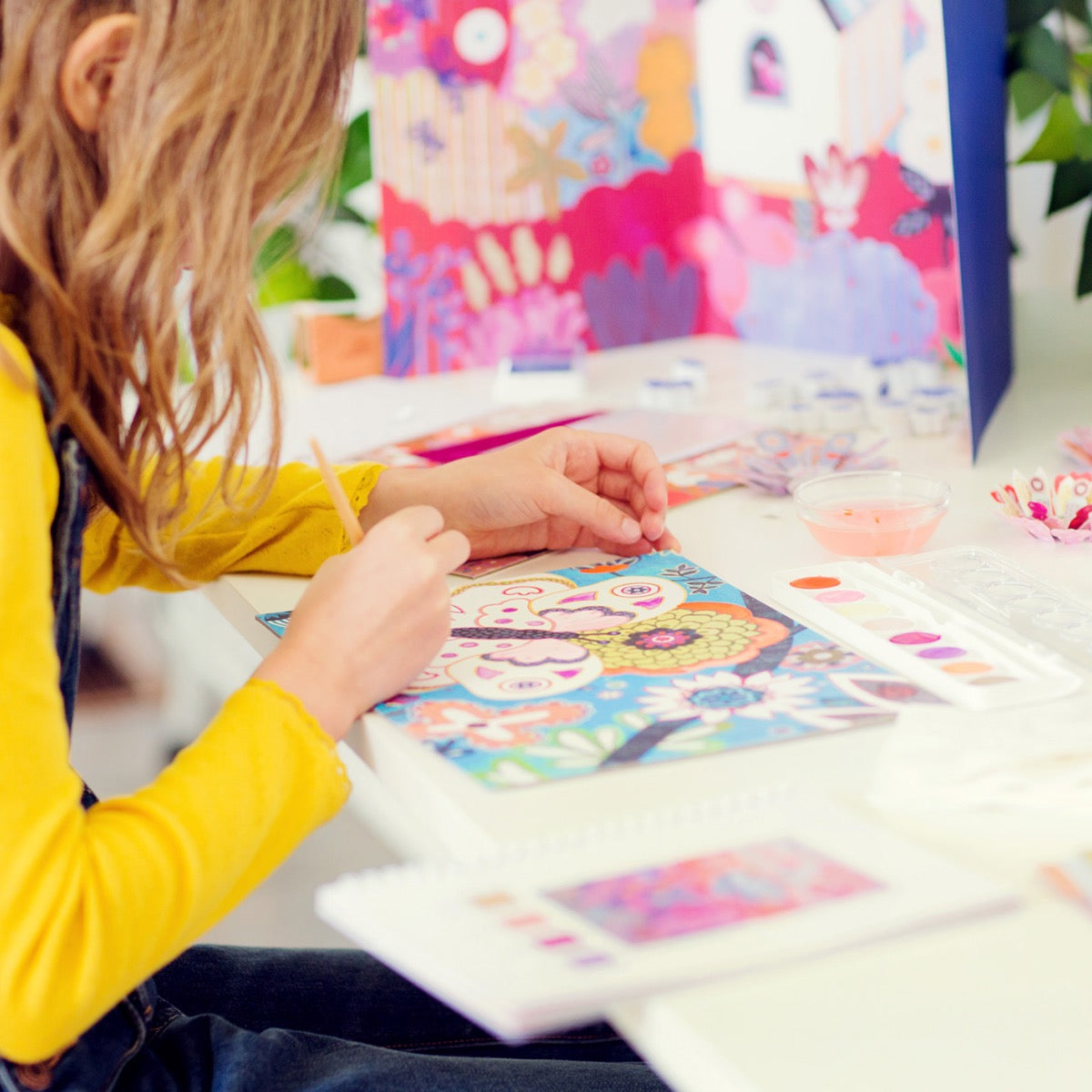Djeco Multi Activity Kits - The Flower Garden | Creative Arts & Crafts for Kids | Perfect for Birthday Gifts & Classroom Activities