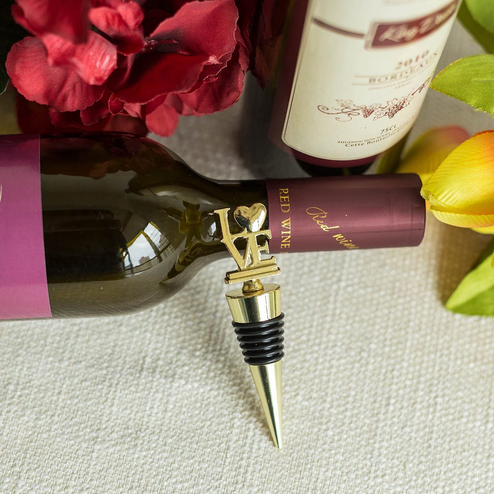 Gold Balsa Wood Wine Bottle Stopper with Gift Box - Elegant Circle Love Design for Wine Lovers, Perfect for Romantic Dinners, Weddings & Gifts