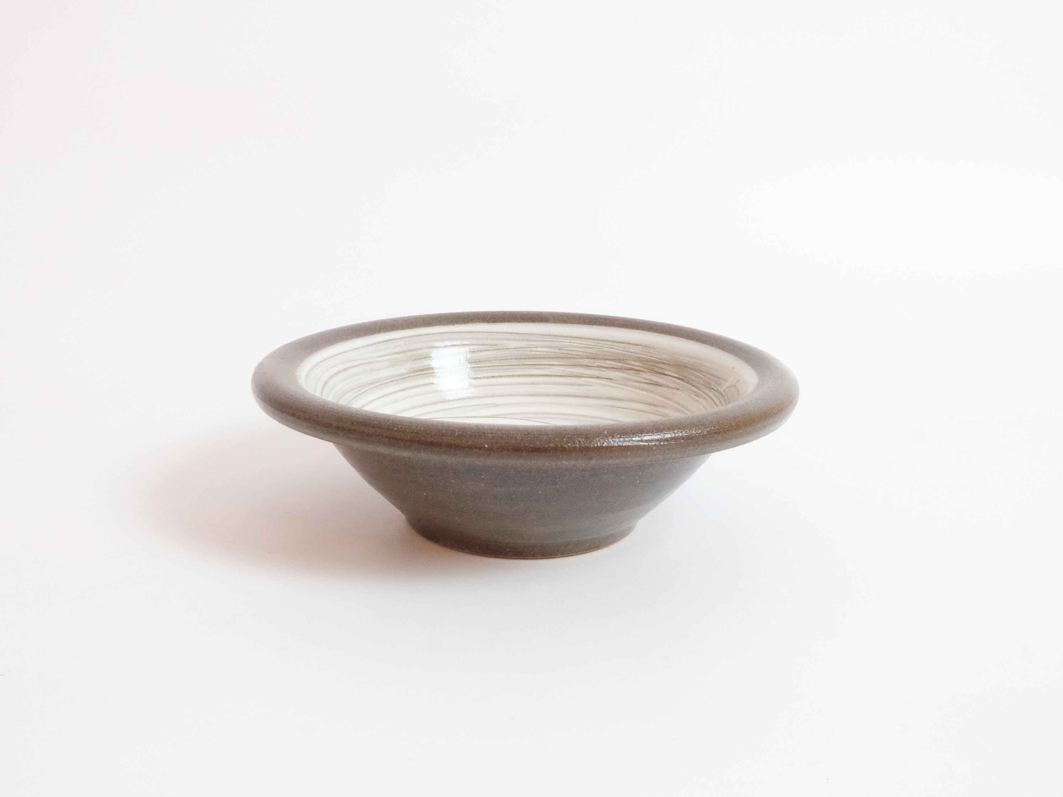 Hiroshi Otsu Handcrafted Small Kasama Hakeme Brush Decorated Ceramic Bowl - Perfect for Japanese Tea Ceremony, Home Decor & Gift Giving