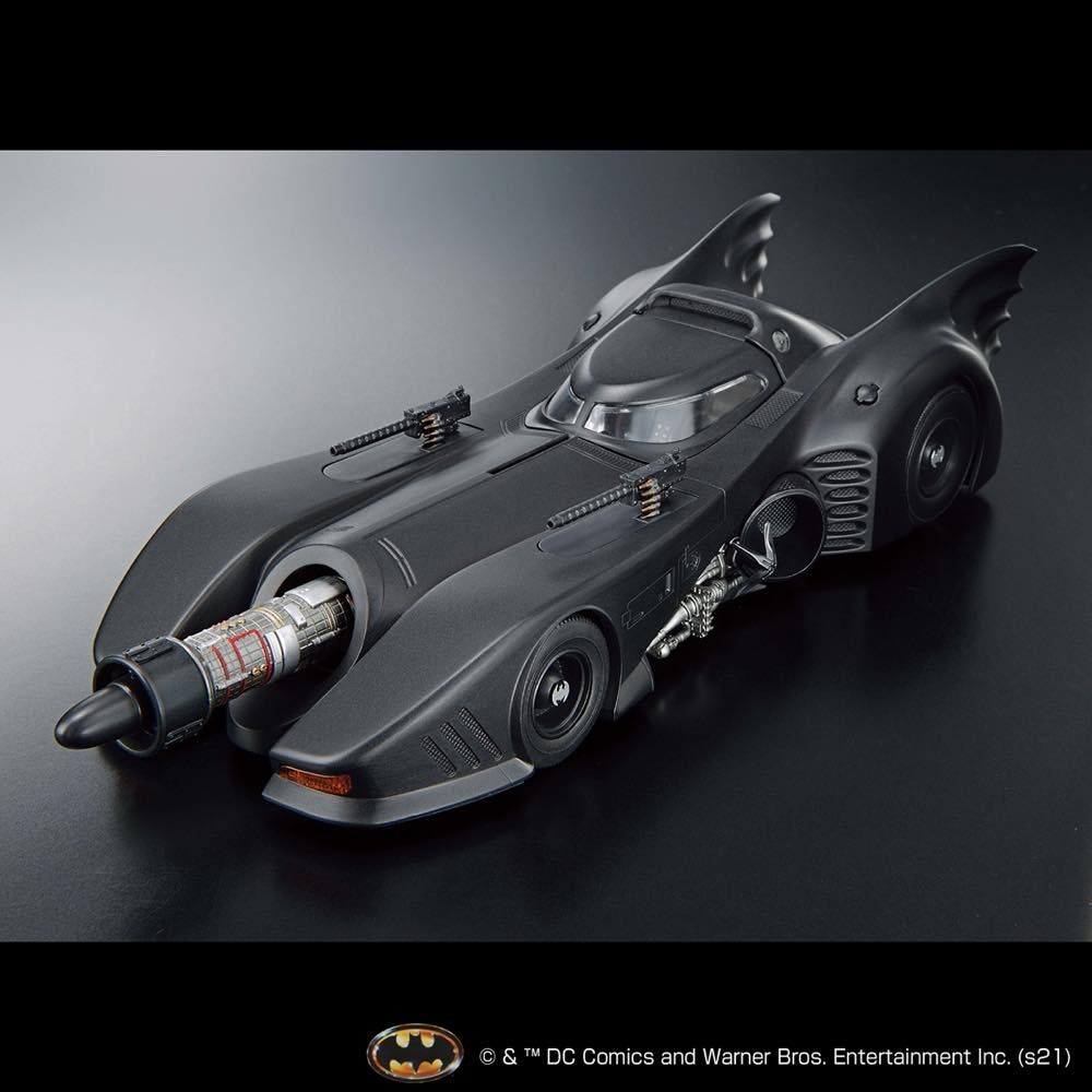 Bandai 1/35 Scale Tim Burton's Batman Batmobile Model Kit - Perfect for Collectors & Movie Fans - Display, Gift, or DIY Project for Batman Enthusiasts