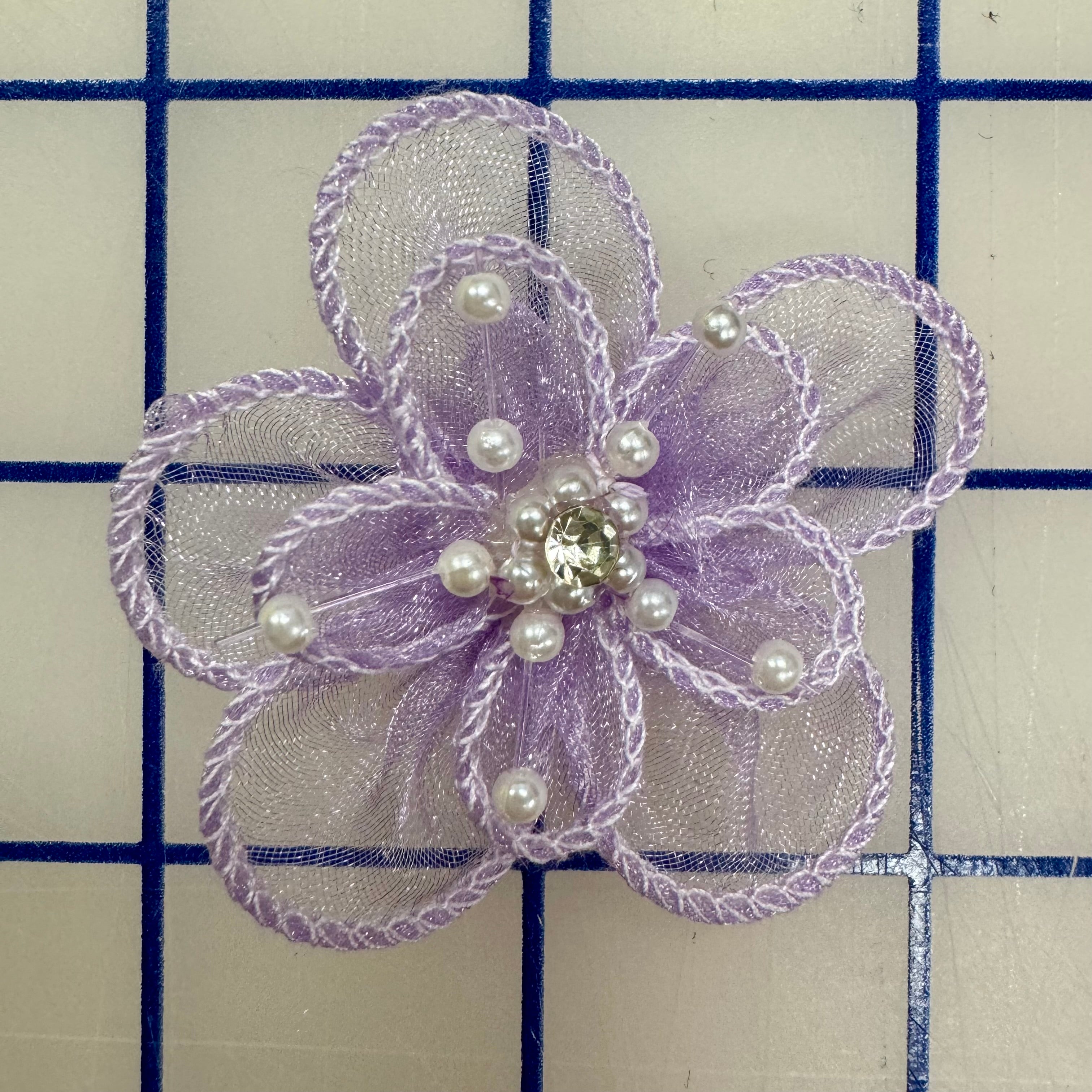 Lavender Organza Gift Bags with Pearls and Crystals - Elegant Wedding Favor Bags, Bridal Shower Party Decorations, Jewelry Packaging & Special Occasion Gift Wrapping