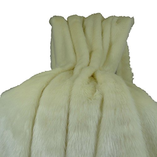 Arctic Creamy White Arctic Fox Fur