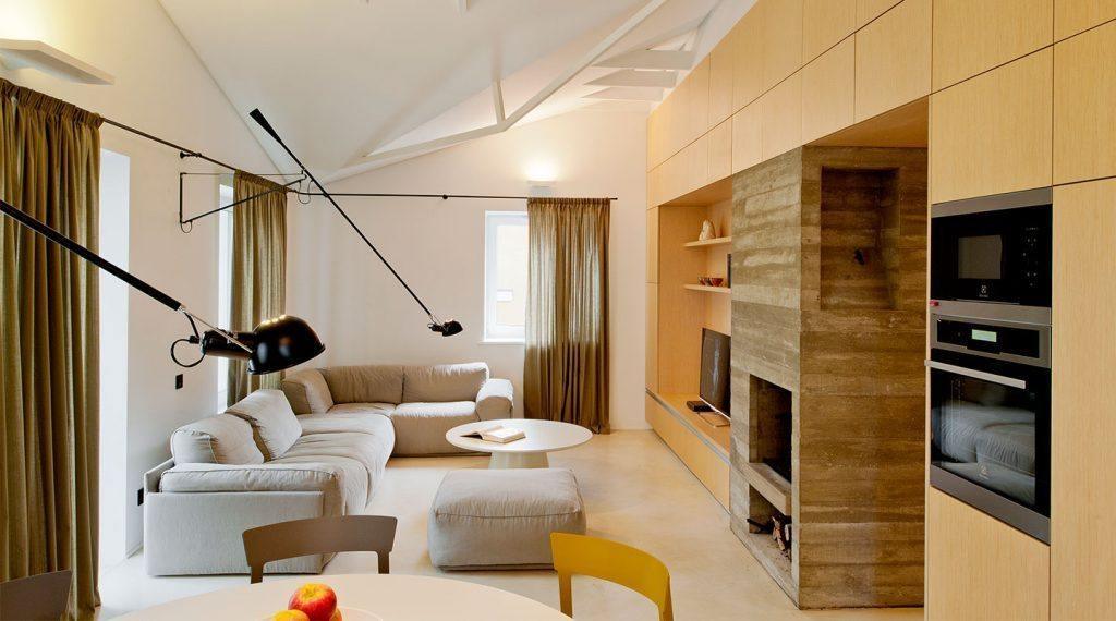 Modern Long Arm Wall Lamp - Adjustable Swing Arm Sconce for Bedroom, Living Room & Office - Perfect for Reading, Working & Ambient Lighting