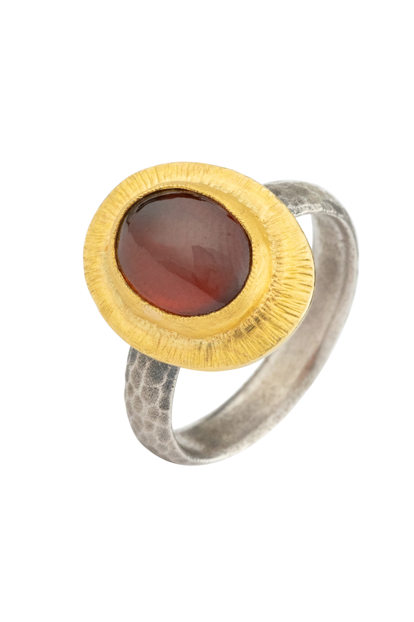 Red Garnet & 24K Gold Oval Ring for Women - Elegant Gemstone Jewelry Gift for Anniversary, Valentine's Day & Special Occasions
