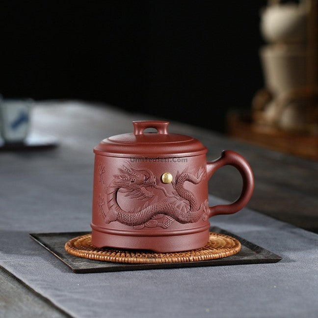 Premium Yixing Purple Clay Tea Mug with Hand-Carved Dragon Design - Authentic Chinese Teapot for Gongfu Tea Ceremony, Gift for Tea Lovers, Perfect for Home & Office Use