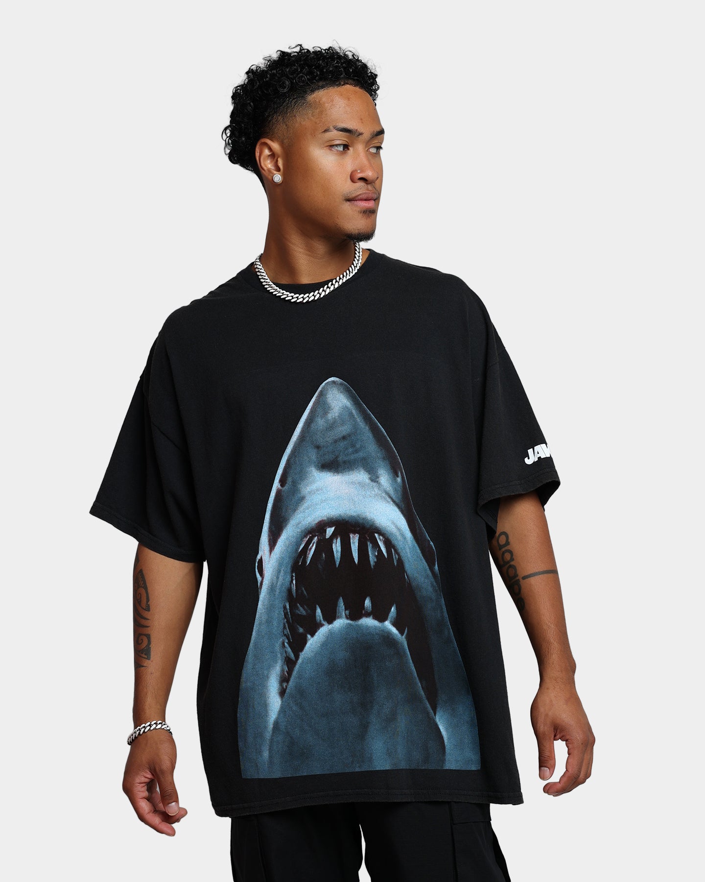 American Thrift X Jaws Vintage T-Shirt - Black Wash Distressed Tee | 80s Retro Movie Merchandise | Perfect for Casual Wear, Halloween Costumes & Pop Culture Fans