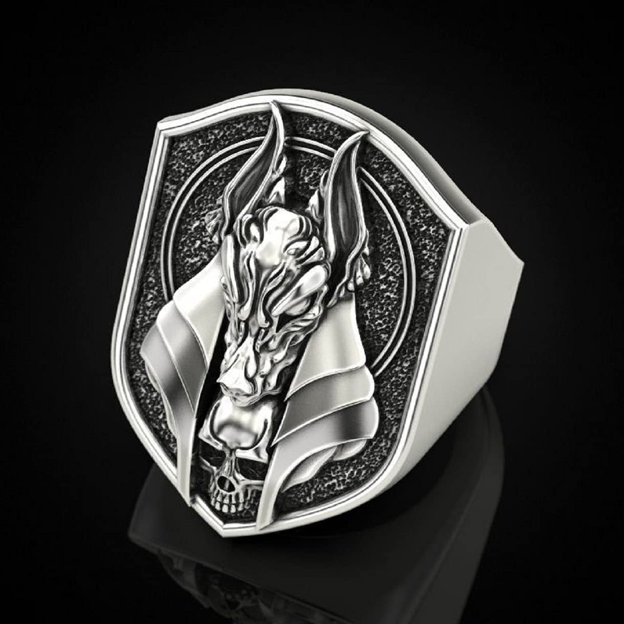 Gothic Wolf Head Ring for Men - Anubis Skull Amulet for Hip Hop Style