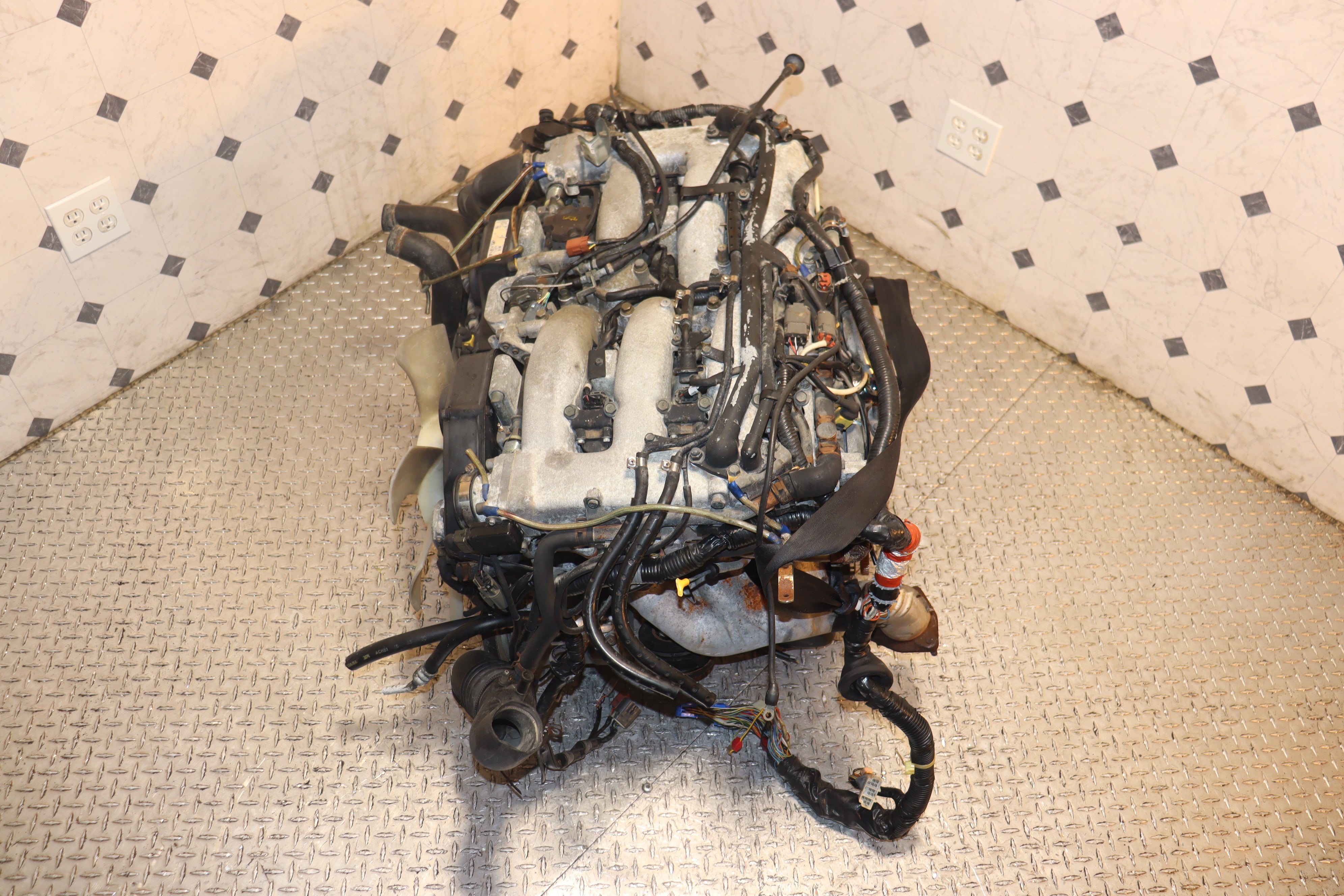 JDM 1990-1995 Nissan 300ZX Z32 VG30DE Non-Turbo 3.0L V6 DOHC Engine - Replacement Motor for Performance Upgrades & Classic Car Restoration