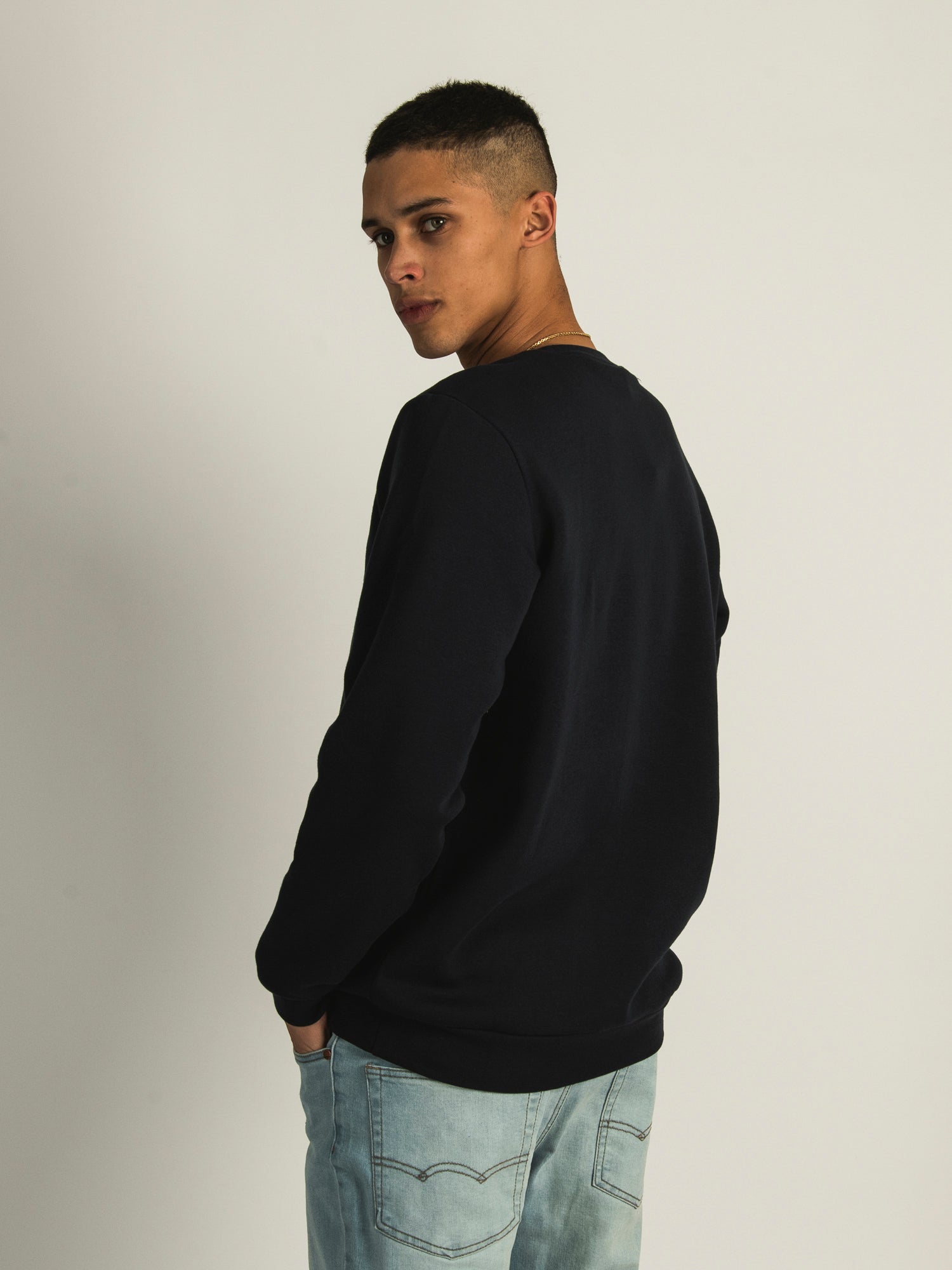 Adidas FeelCozy Sweatshirt for Men & Women - Soft & Comfortable Pullover Hoodie - Perfect for Casual Wear, Gym & Outdoor Activities