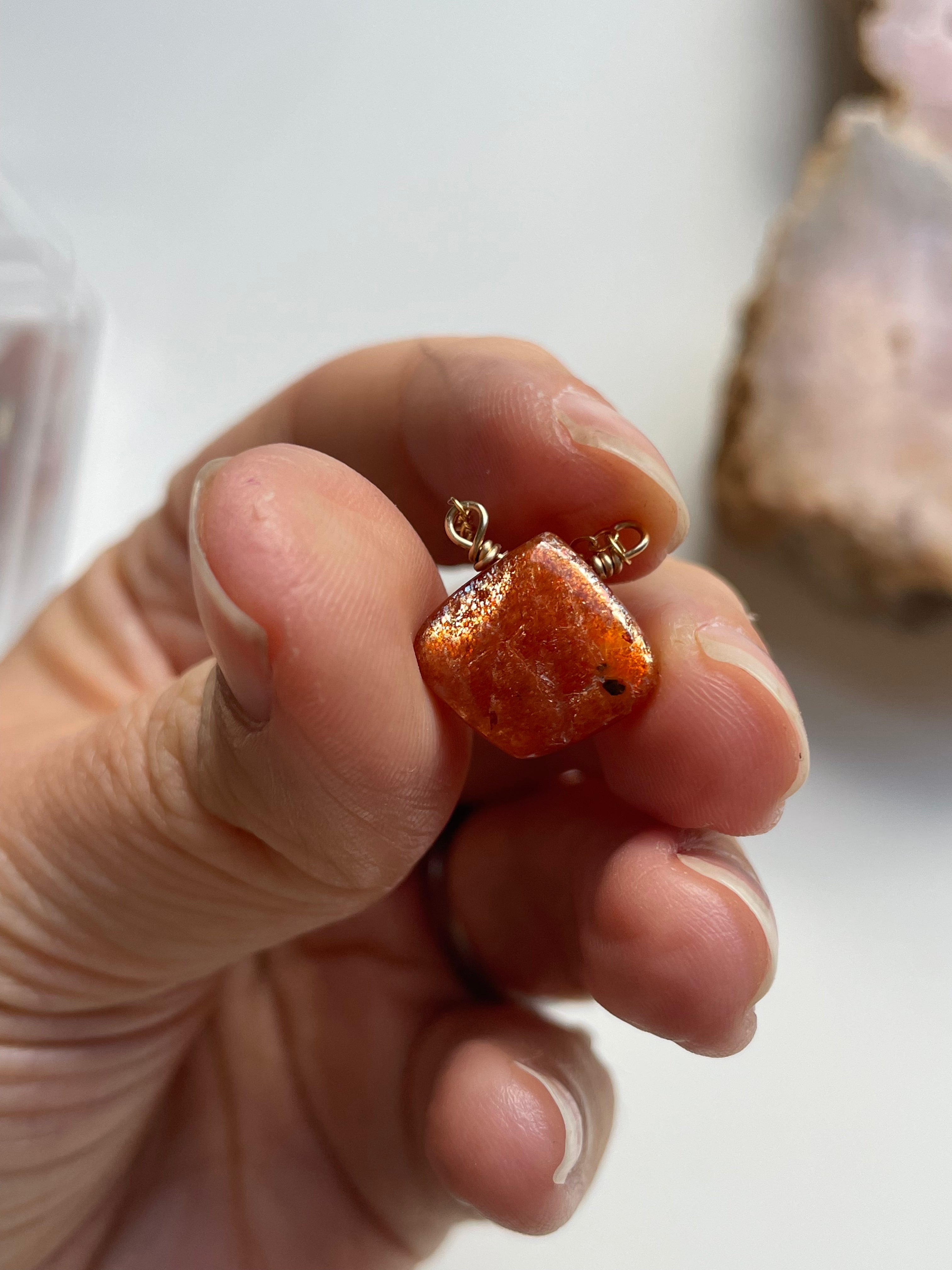Sunstone Pendant Necklace - 14K Gold or Sterling Silver - Healing Crystal Jewelry for Women, Spiritual Protection & Positive Energy - Perfect for Meditation, Yoga & Everyday Wear