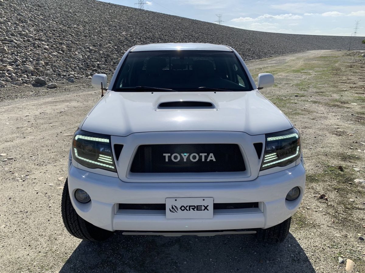 05-11 Toyota Tacoma LUXX Series LED Projector Headlights - Chrome Housing - High Performance Lighting for Night Driving & Off-Road Adventures