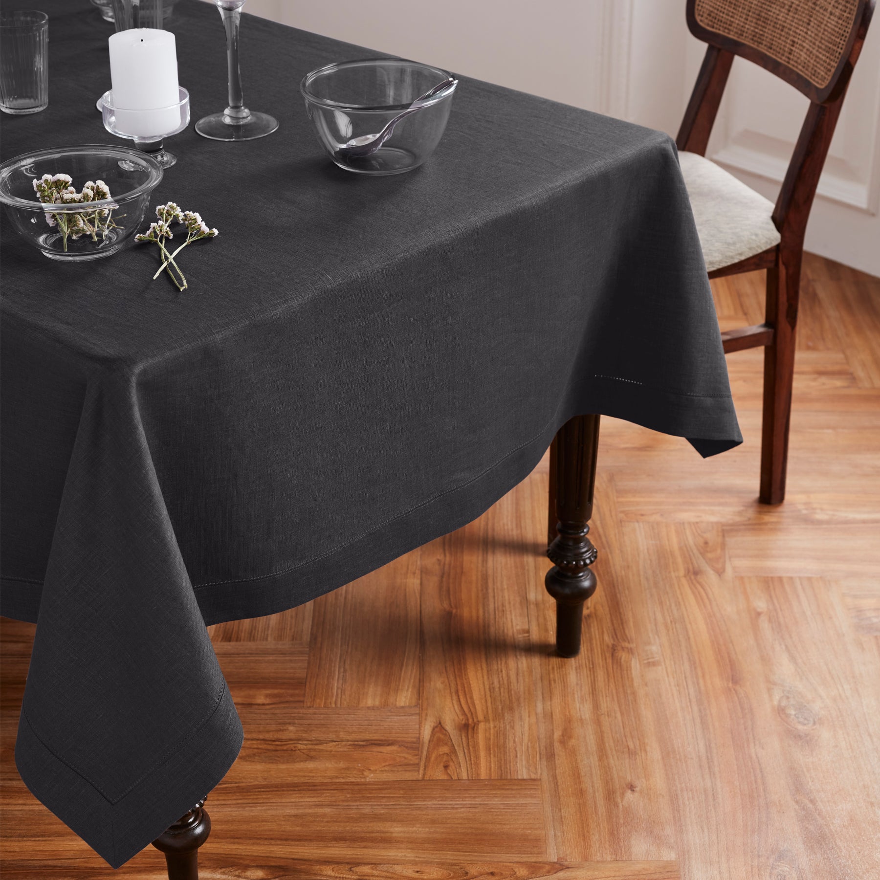 Premium Medium Weight Hemstitch Tablecloth - Elegant Dining Linen for Formal Dinners, Weddings & Special Occasions
