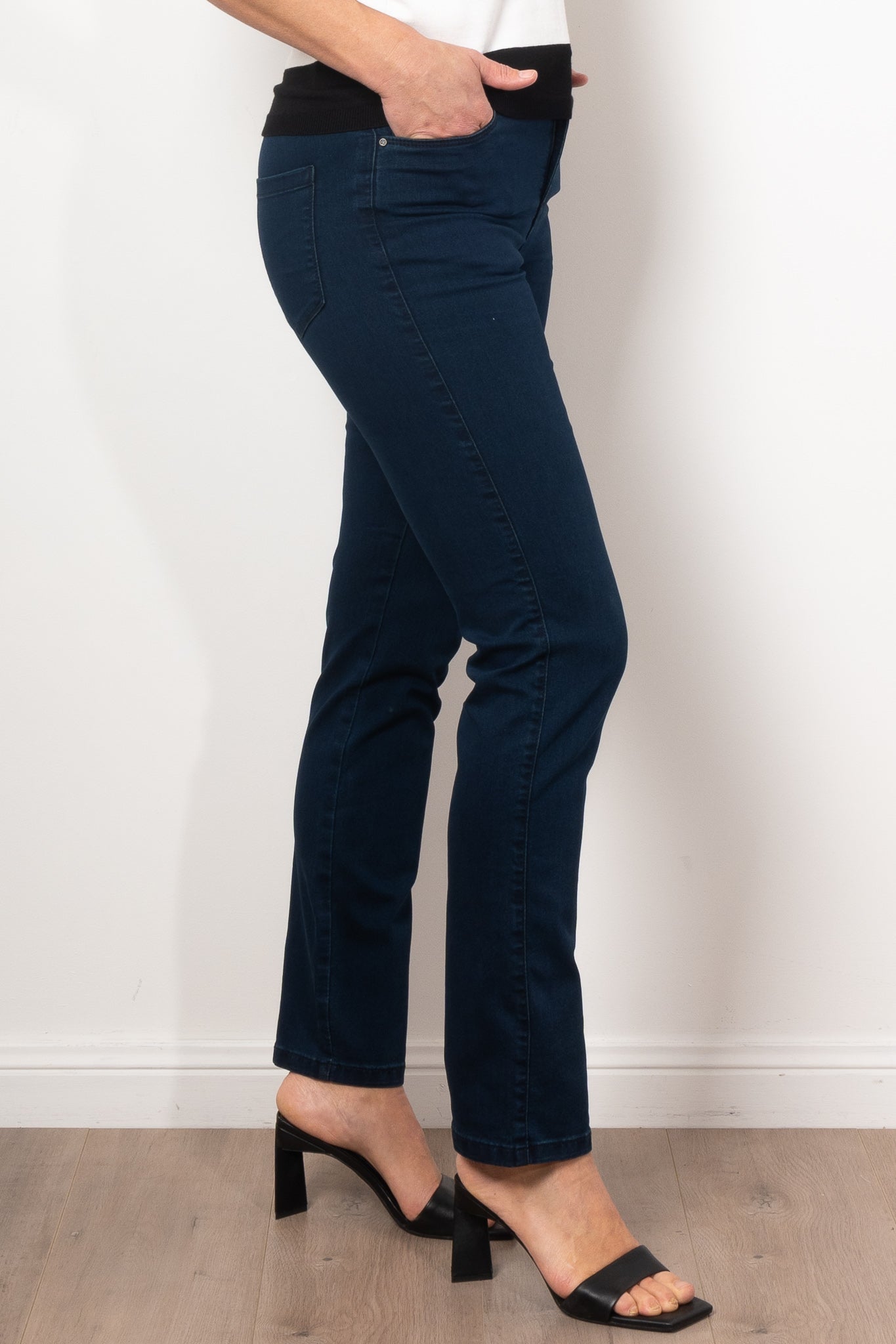 Kaffe Vicky Slim Jean - Women's High Waist Skinny Jeans for Everyday Wear | Comfortable Stretch Denim Pants for Casual Outfits & Office Style