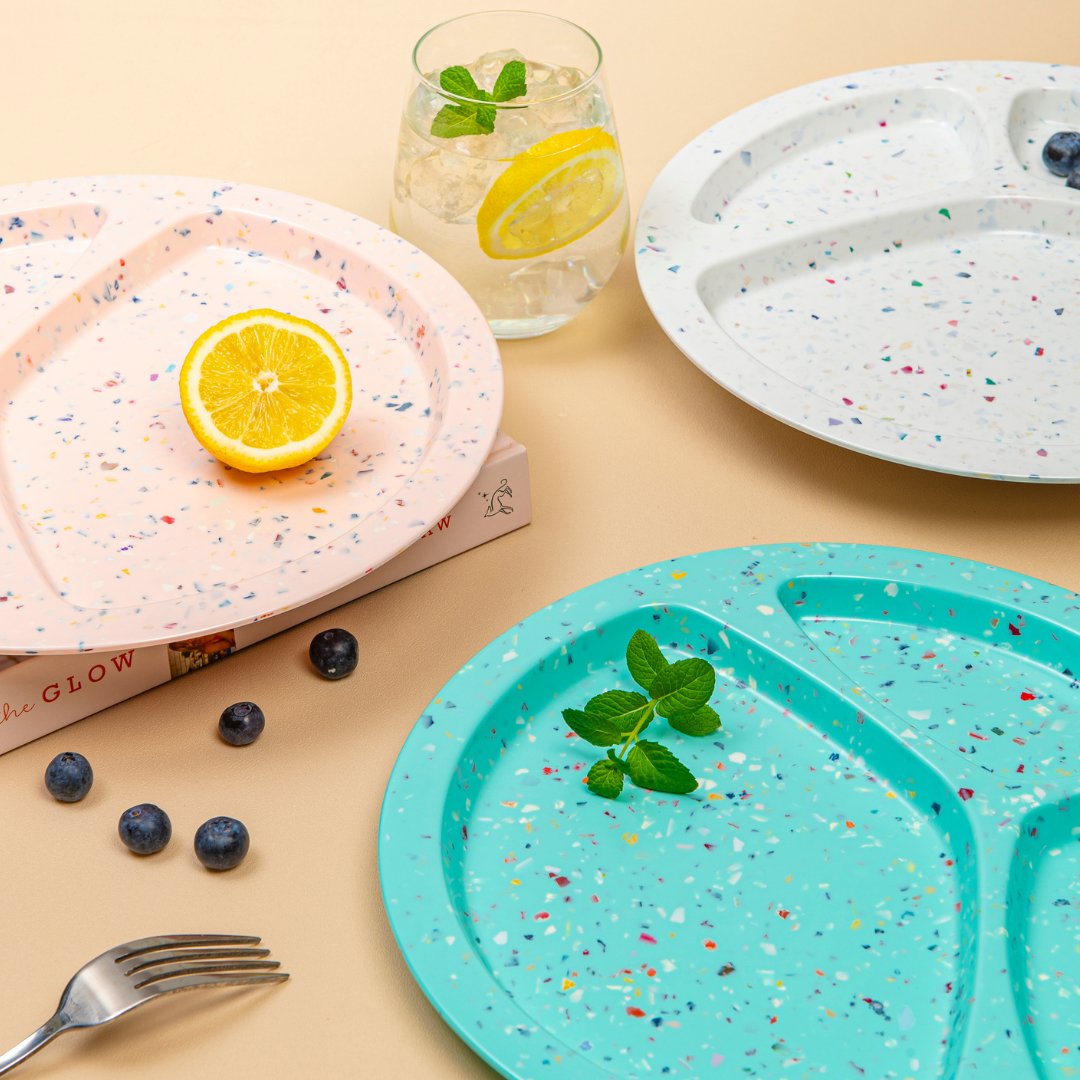 2-Piece Confetti Divided BBQ Plates Set - Green - Perfect for Outdoor Grilling, Picnics, and Party Serving