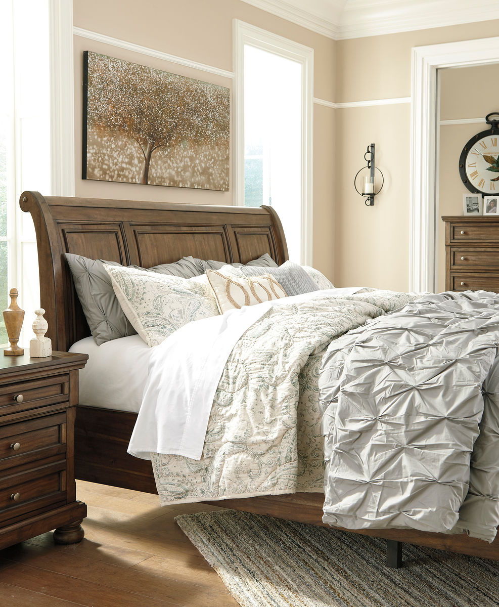 Flynnter Queen Sleigh Bedroom Set - Modern Wood Bed Frame with Nightstand & Dresser - Perfect for Master Bedroom or Guest Room Decor