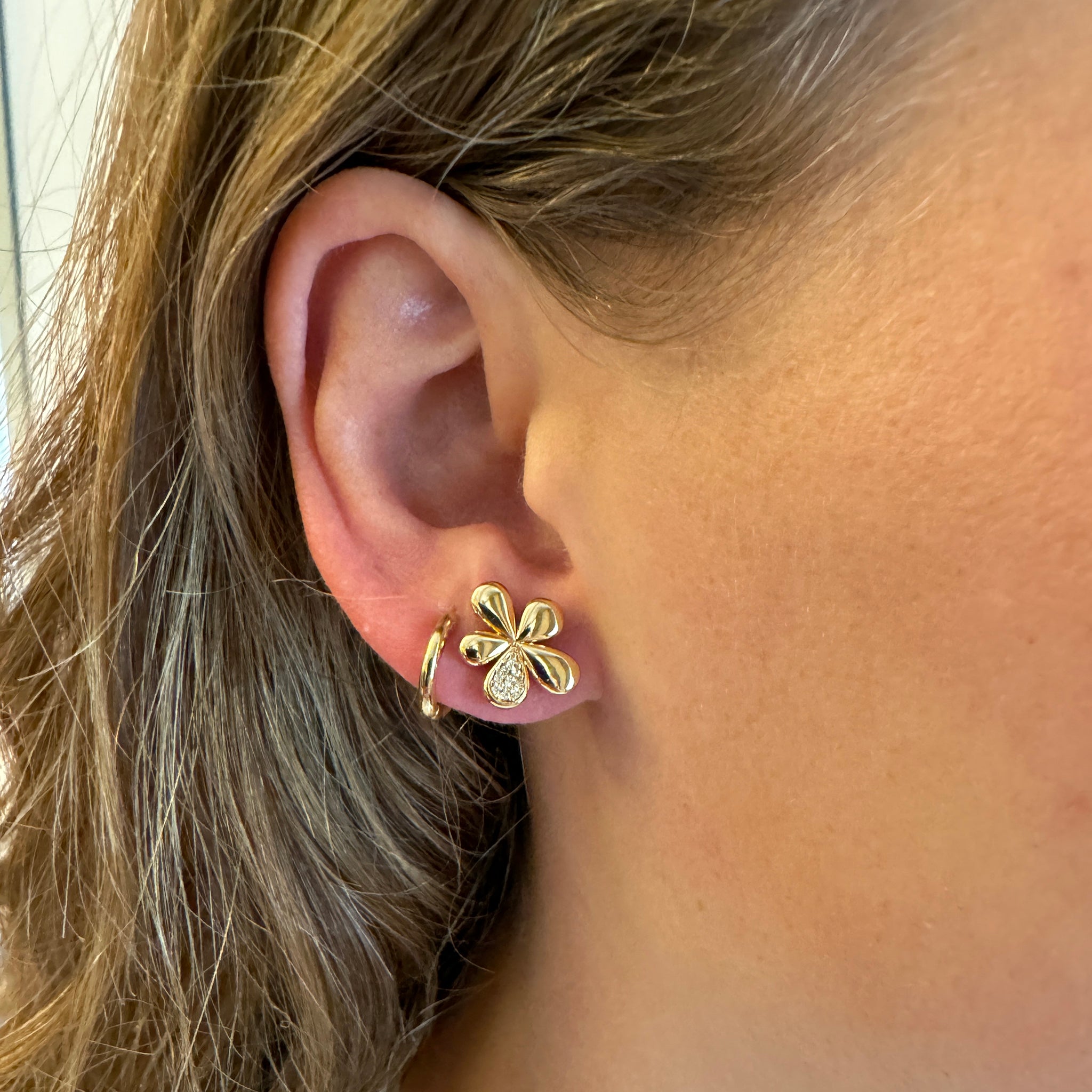 14K Yellow Gold Diamond Pavé Flower Petal Stud Earrings - Elegant Floral Jewelry for Women, Perfect for Weddings, Anniversaries & Special Occasions