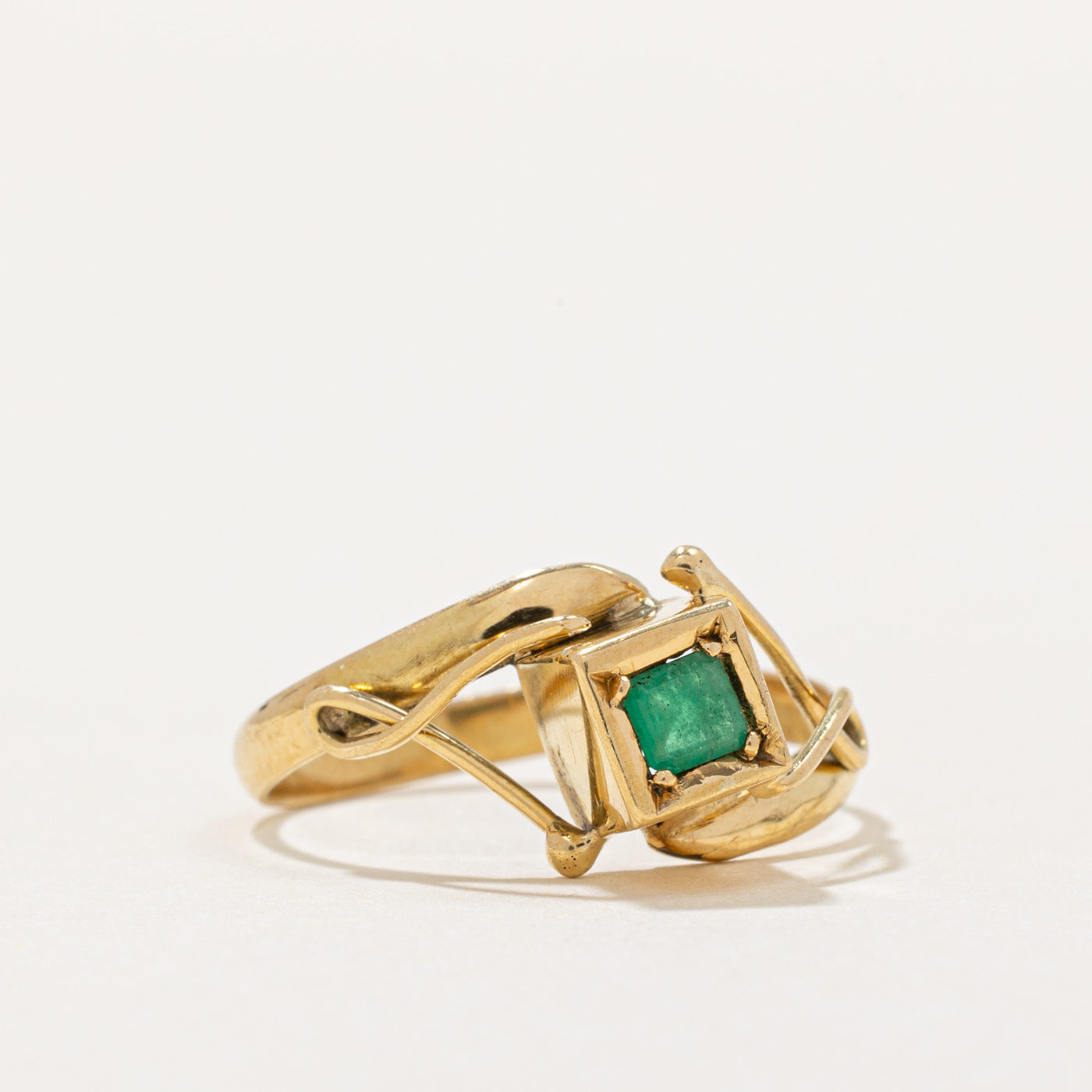 Emerald Cube Ring - 0.14ct Natural Emerald Cubic Zirconia Ring - Size 6.25 - Elegant Stackable Ring for Women - Perfect for Wedding, Anniversary & Everyday Jewelry