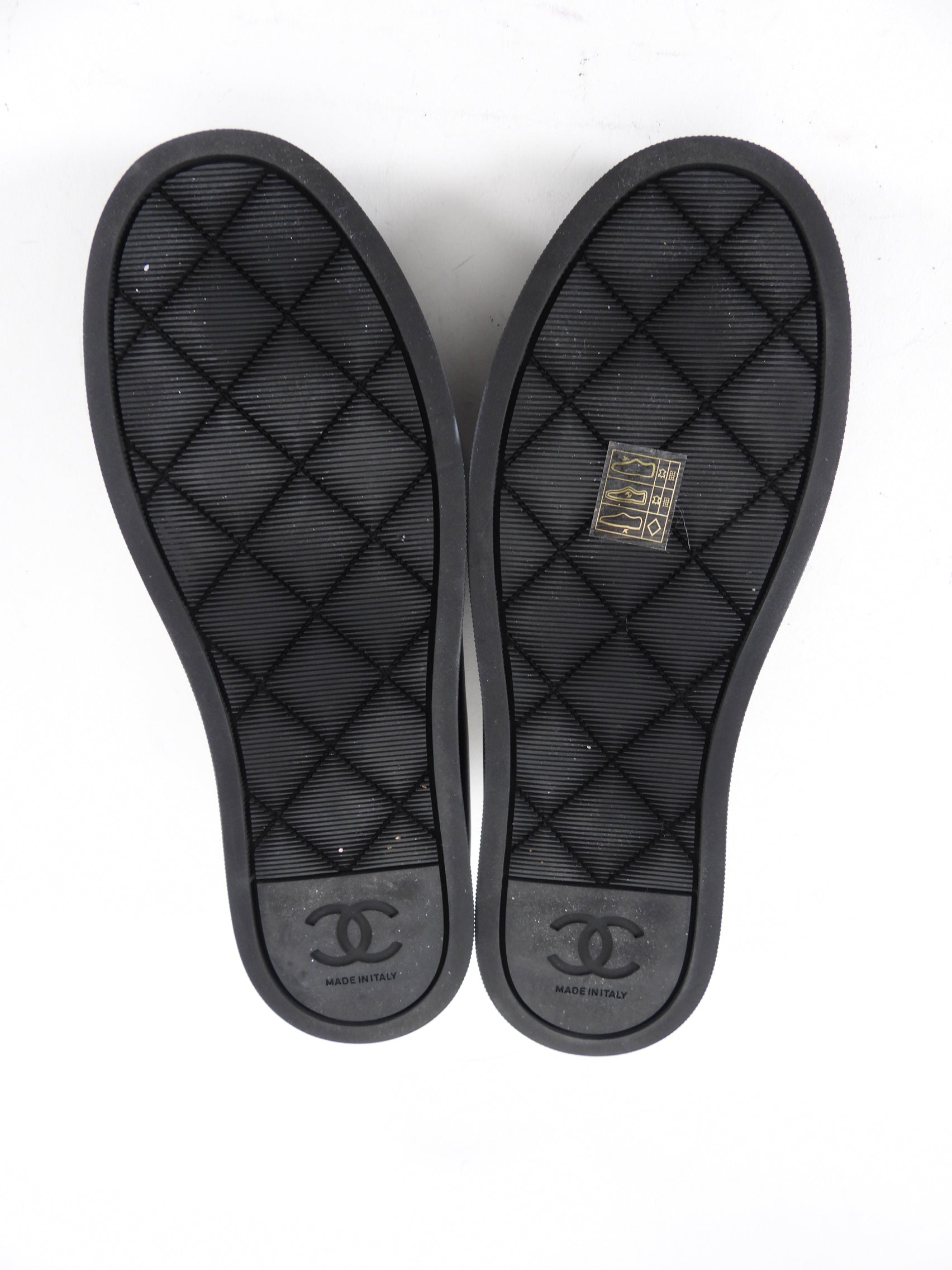 Chanel 2024 Black Leather Signature Logo Flat Mules Women's Size 36.5 - Comfortable Slip-On Shoes for Casual Wear & Office Outfits