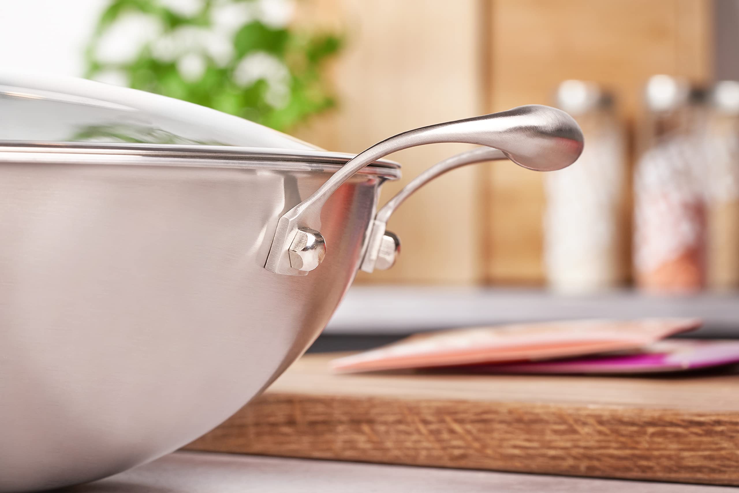 Premium 32cm Stainless Steel Wok - Non-Stick, Scratch-Resistant, Oven-Safe for Stir-Fry, Sautéing & Deep Frying - Perfect for Home Cooking & Restaurant Use