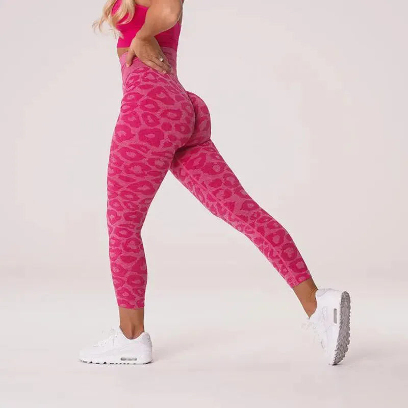 Leopard Red