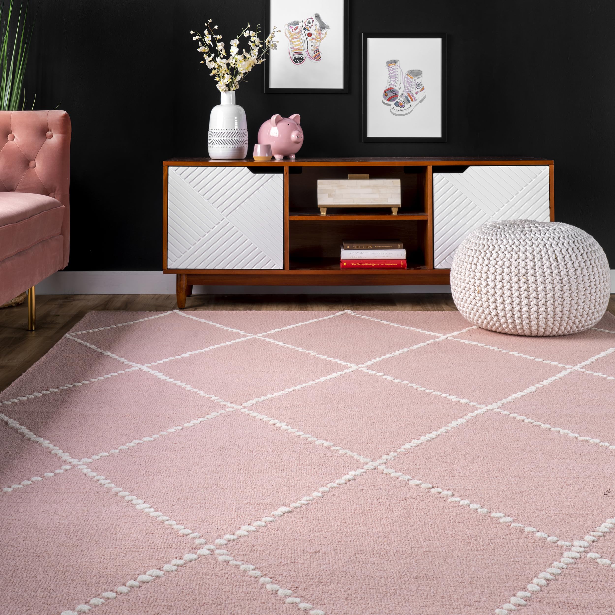 nuLOOM Hand Tufted Elvia Round Area Rug 6 Feet, Soft Baby Pink - Perfect for Nursery, Bedroom & Boho Chic Home Decor