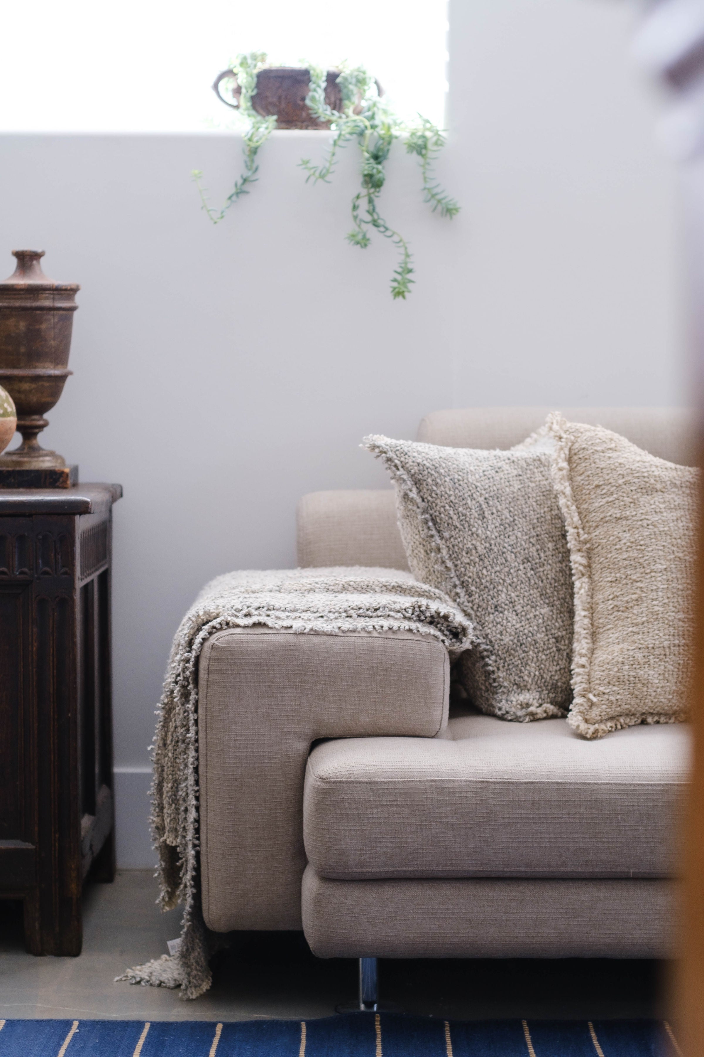 Brentwood Throw Blanket - Soft & Cozy Knit Throw for Couch, Bed, or Sofa - Perfect for Lounging, Gifts, and Home Decor