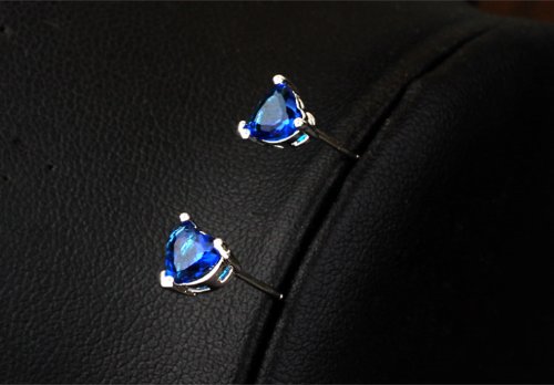 White Gold Plated Titanic Heart of the Ocean Blue Cubic Zirconia Stud Earrings - Elegant Fashion Jewelry for Women, Perfect for Weddings, Parties, and Special Occasions
