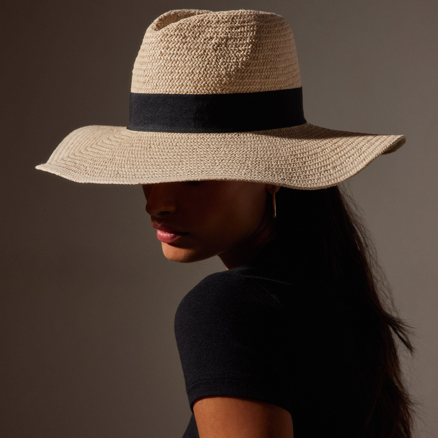 Premium Harbor Straw Hat - Natural & Black Colors - Perfect for Beach, Summer, and Outdoor Activities