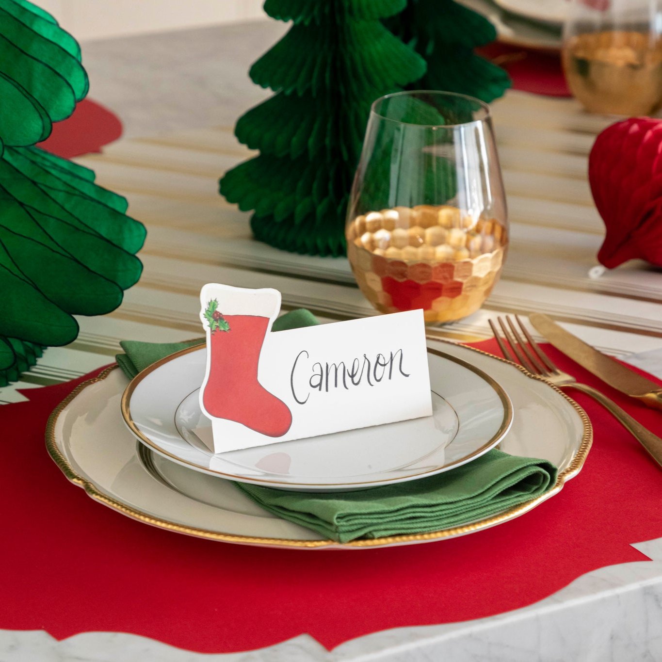 Elegant Red French Frame Die-Cut Placemat for Dining Table Decor – Perfect for Dinner Parties, Holiday Gatherings & Home Styling