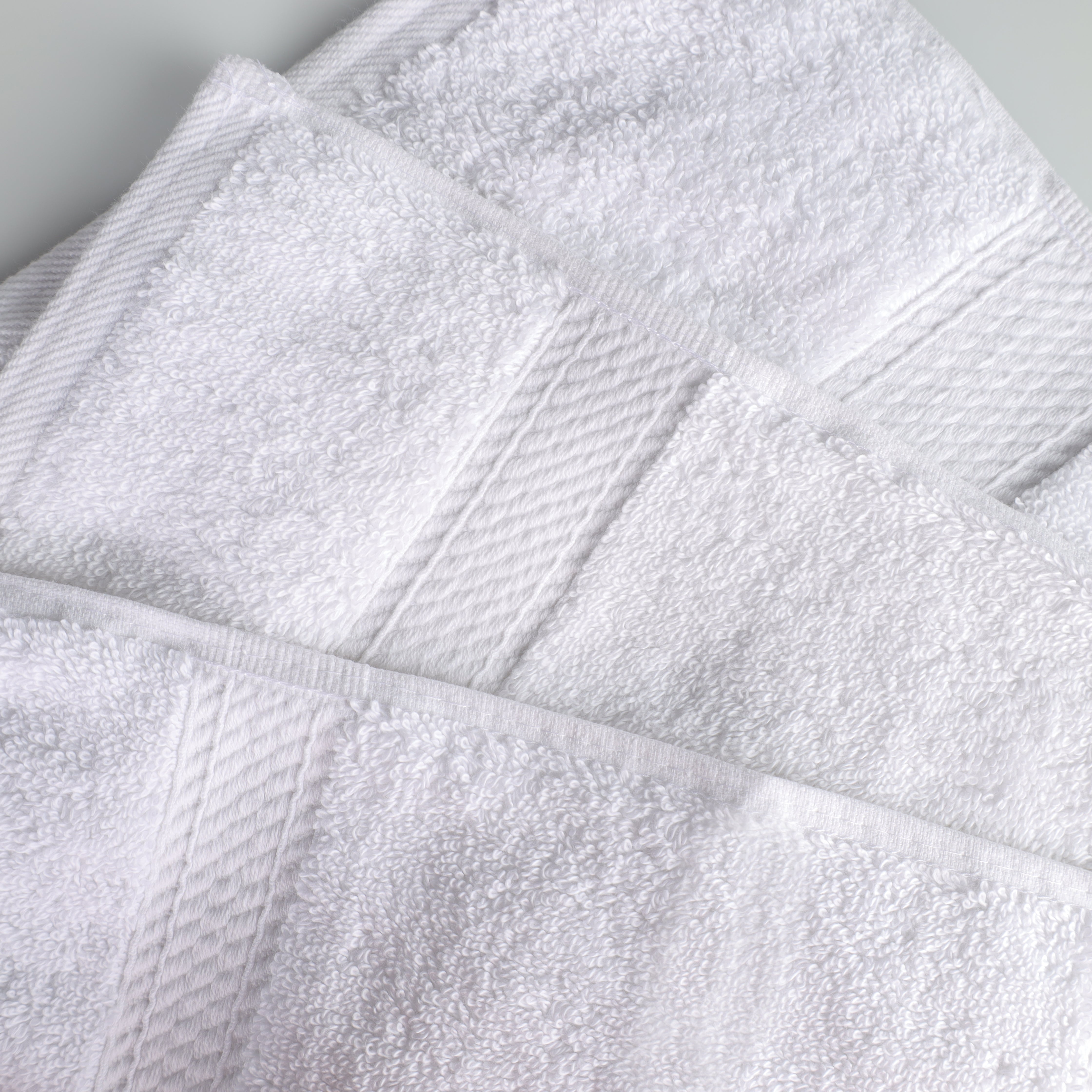 Premium 4-Piece Egyptian Cotton Bath Towel Set - Ultra Soft, Heavyweight & Plush Pile for Spa-Like Luxury at Home | Perfect for Bath, Beach & Guest Use