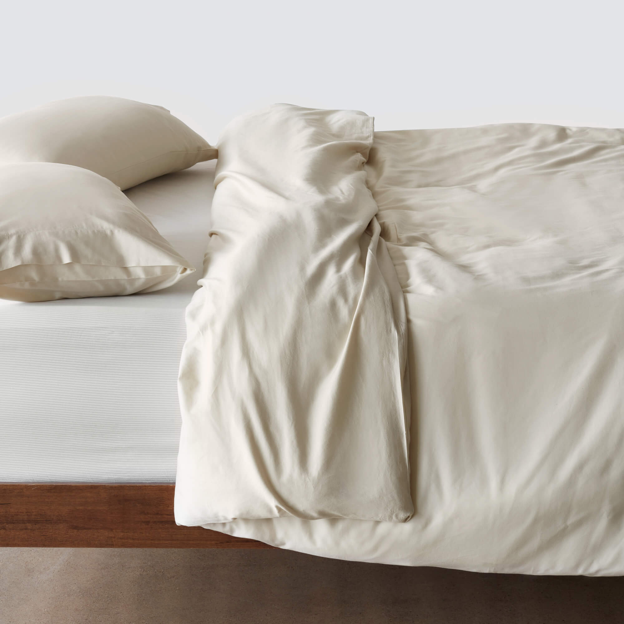 Organic Cotton Bedding Set - Soft & Breathable Resort Style Sheet, Duvet Cover & Pillowcase - Perfect for Luxury Hotels, Vacation Homes & Cozy Bedrooms