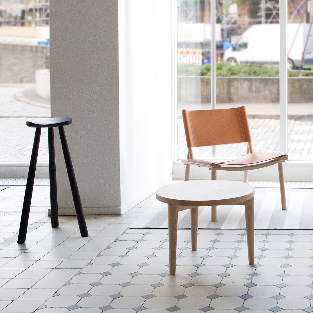 Jasper Morrison Wataru Kumano XL December Chair by Nikari - Modern Scandinavian Dining Chair for Home & Office