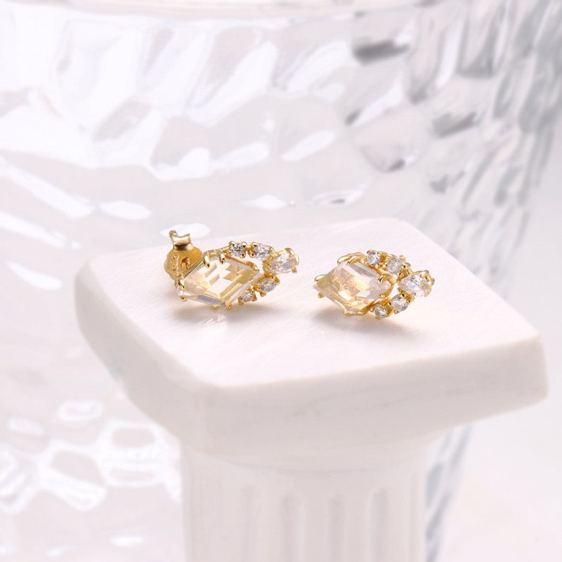 14K Gold Geometric Ice Cube Clear Quartz Stud Earrings for Women - Minimalist Dainty Jewelry Gift for Her | Perfect for Everyday Wear, Parties & Special Occasions