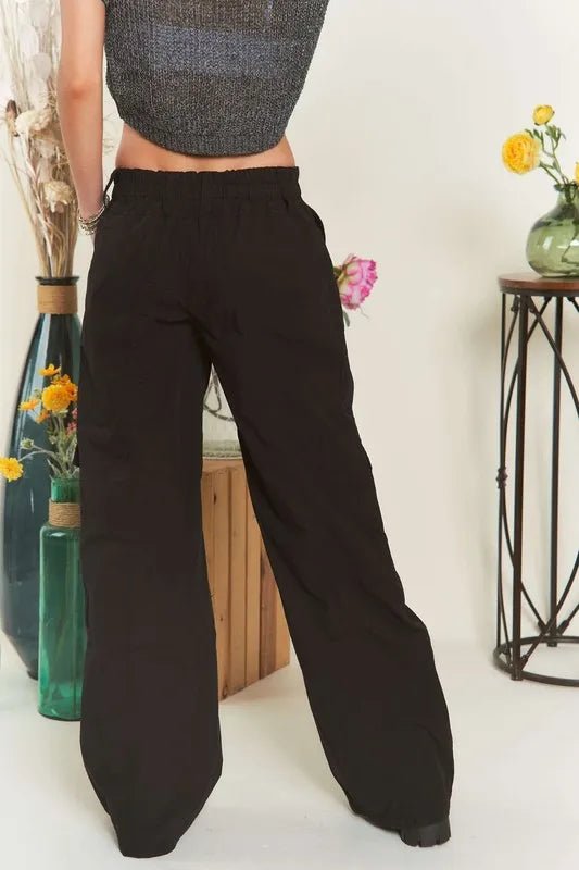 ADORA Low Rise Casual Cargo Pants for Women - Trendy Streetwear with Multiple Pockets | Perfect for Everyday Wear, Outdoor Adventures & Urban Fashion