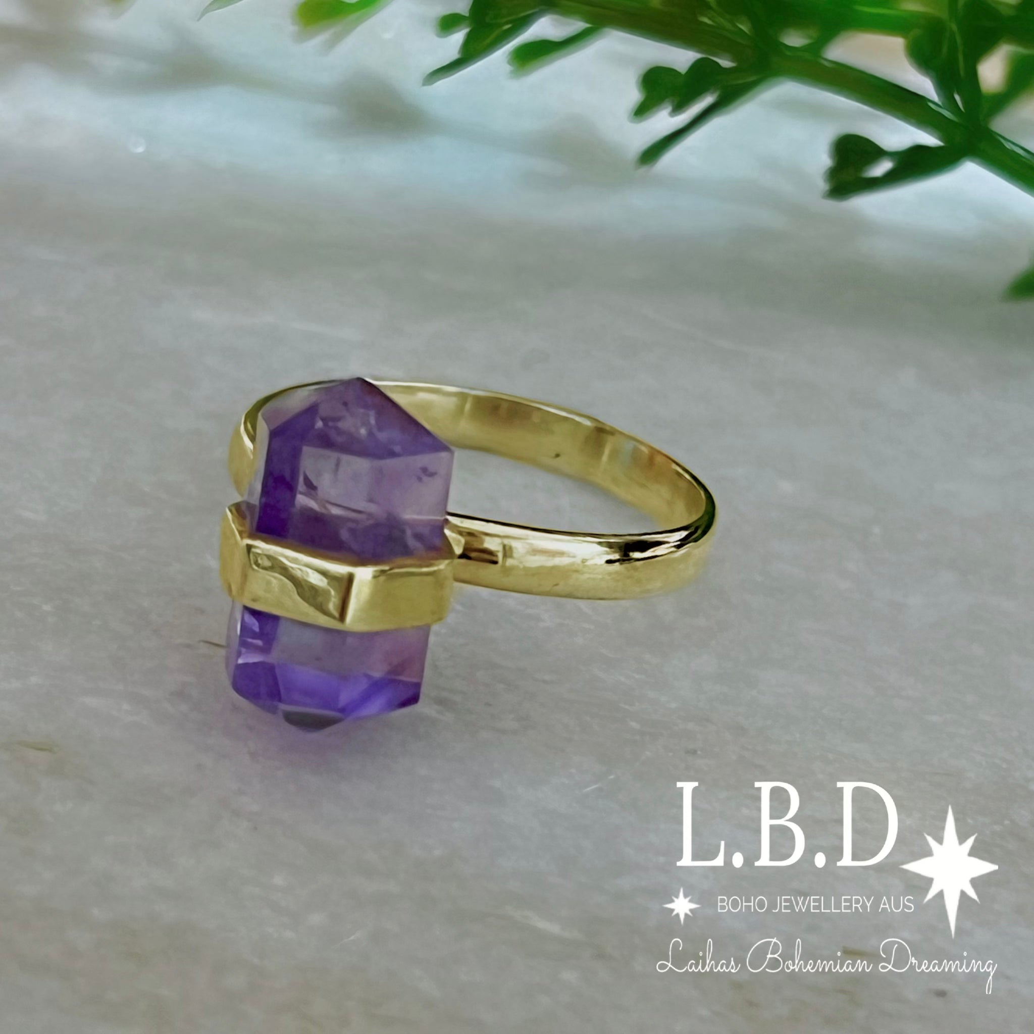 Laihas Gold Crystal Kindness Amethyst Ring for Women - Elegant Purple Gemstone Jewelry Gift for Birthday, Anniversary & Special Occasions