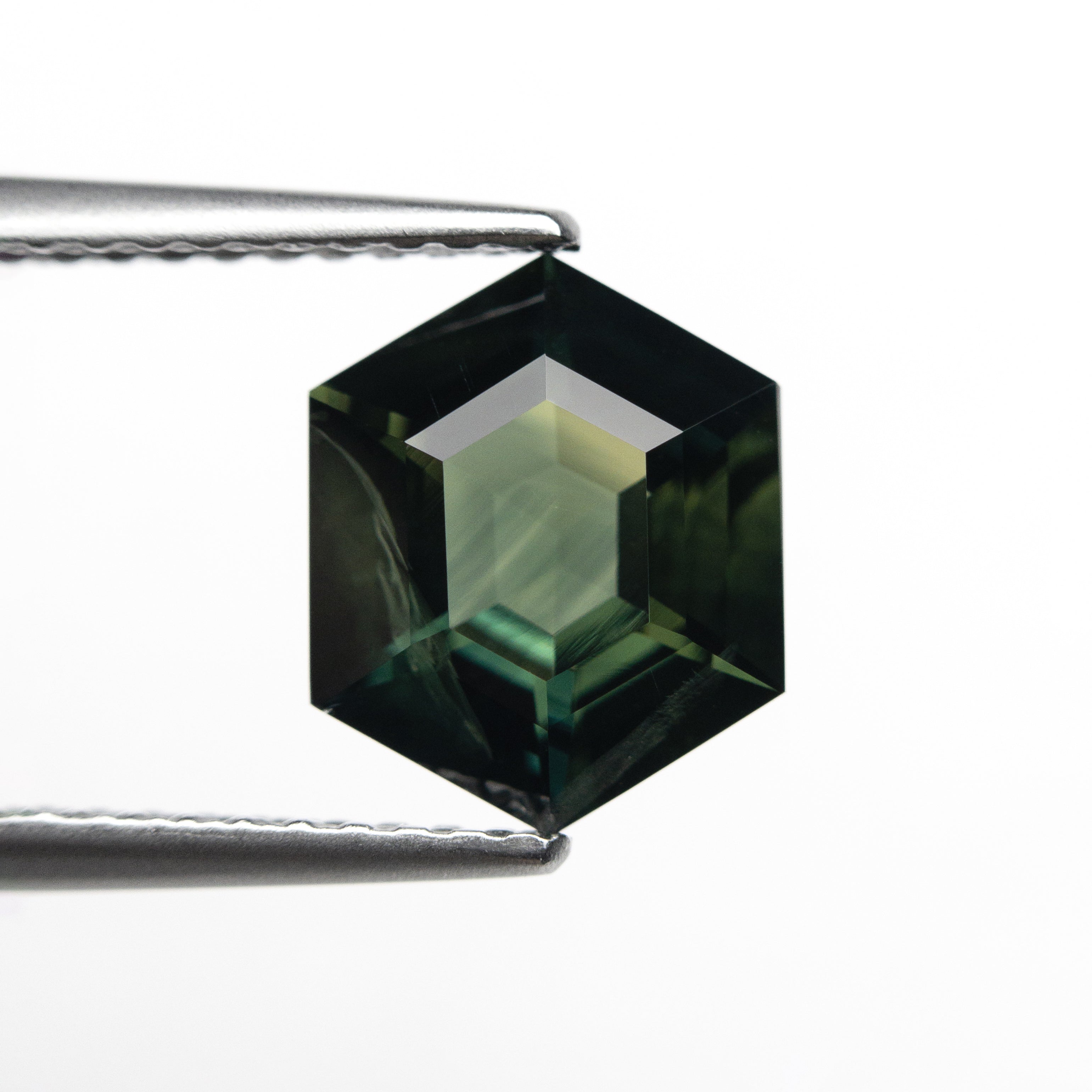 2.02ct Natural Hexagon Step Cut Blue Sapphire Gemstone (9.10x7.37x3.99mm) - Perfect for Engagement Rings & Fine Jewelry Making