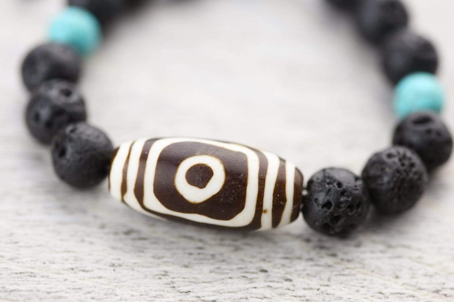 Natural Lava Stone & Dzi Bead Grounding Bracelet - Healing Mala for Meditation, Yoga & Stress Relief